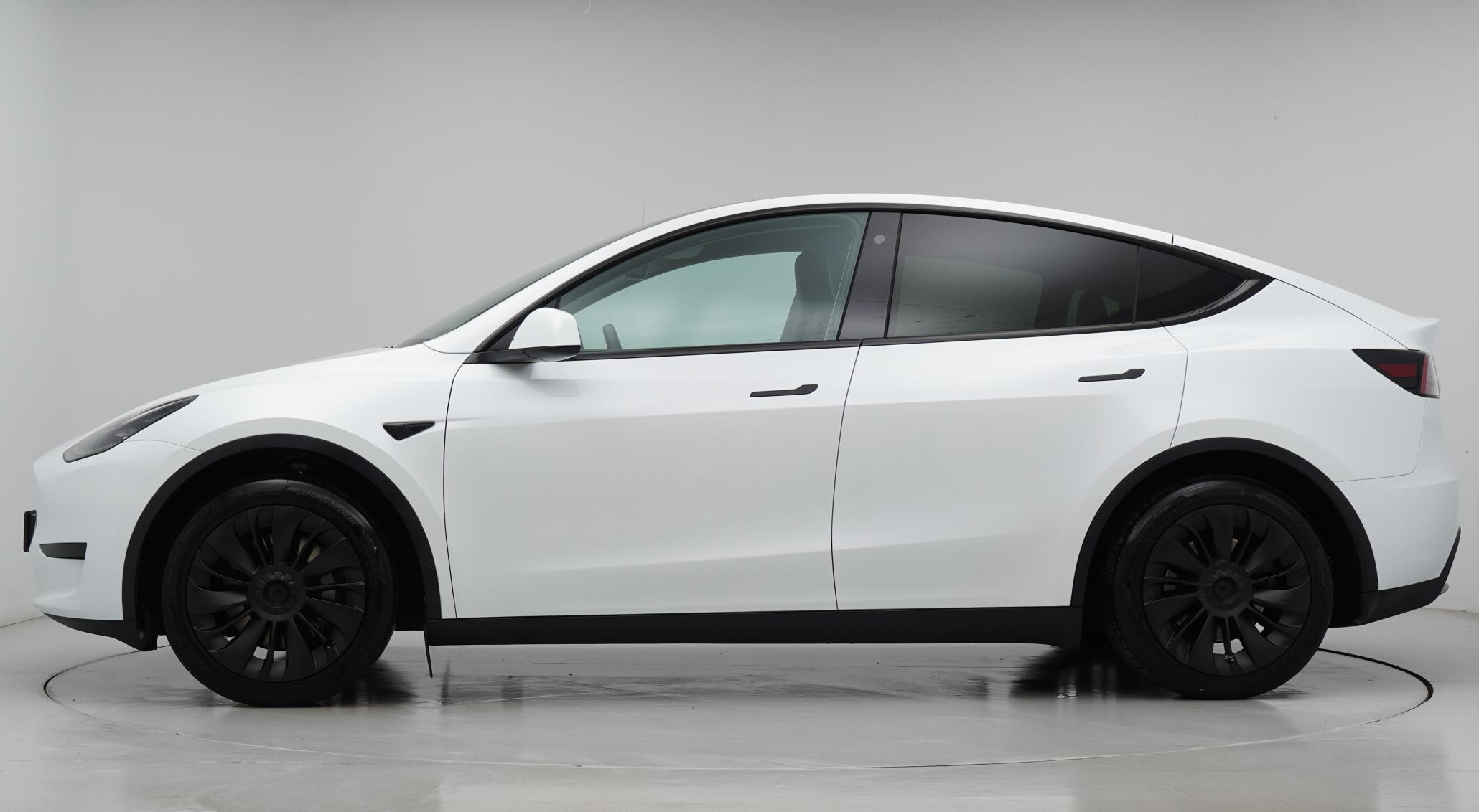 Tesla Model Y SUV 5dr Electric Auto RWD (346 ps)