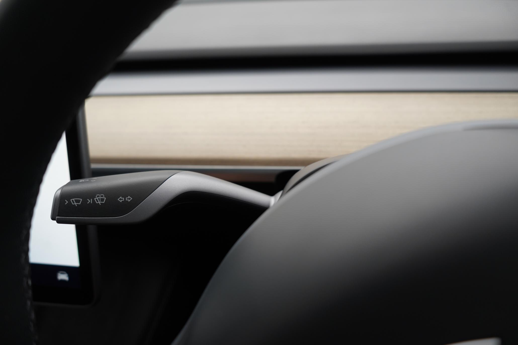 Tesla Model Y SUV 5dr Electric Auto RWD (346 ps)