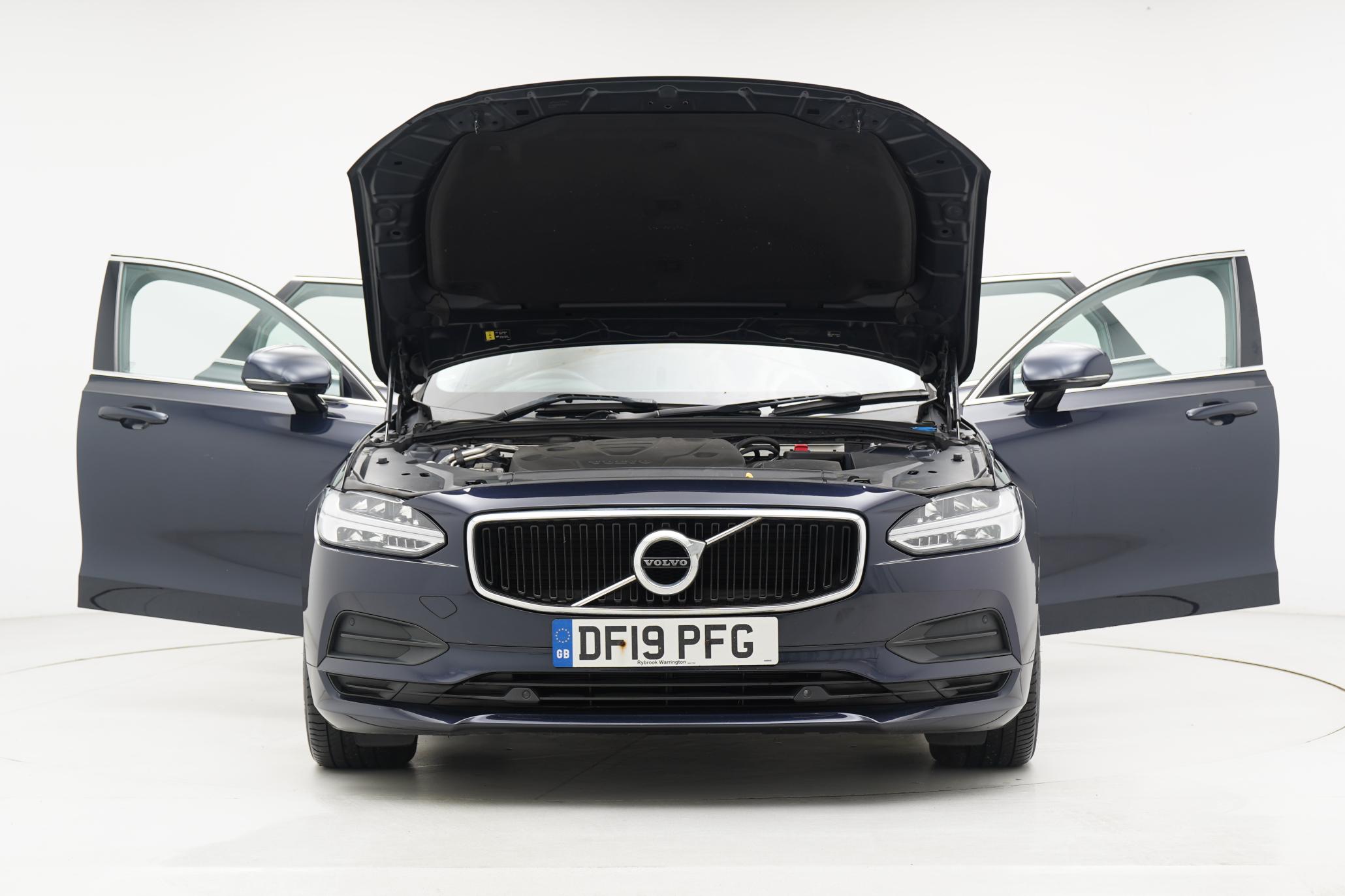 Volvo V90 2.0 D4 Momentum Estate 5dr Diesel Auto Euro 6 (s/s) (190 ps)