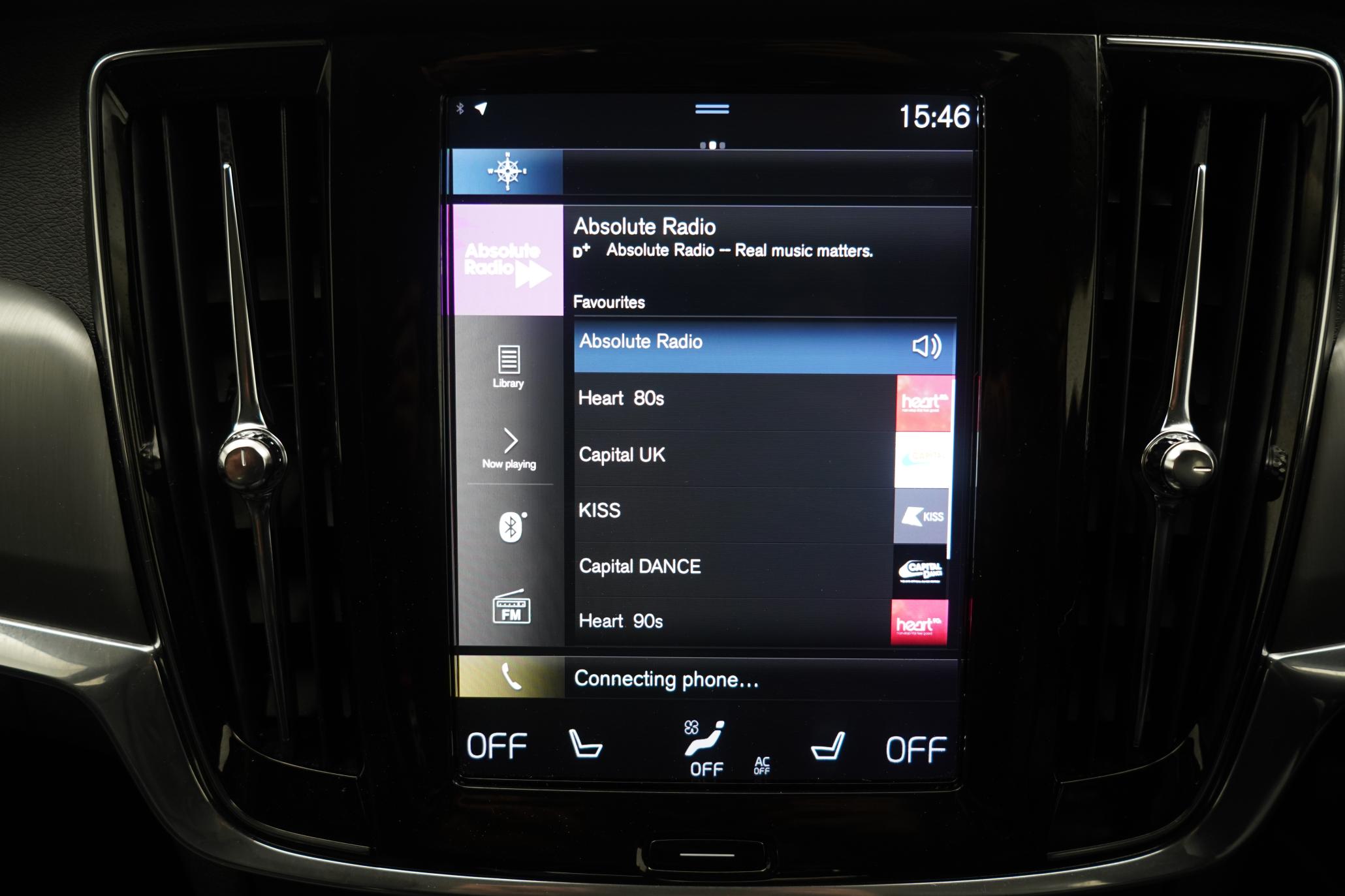 Volvo V90 2.0 D4 Momentum Estate 5dr Diesel Auto Euro 6 (s/s) (190 ps)