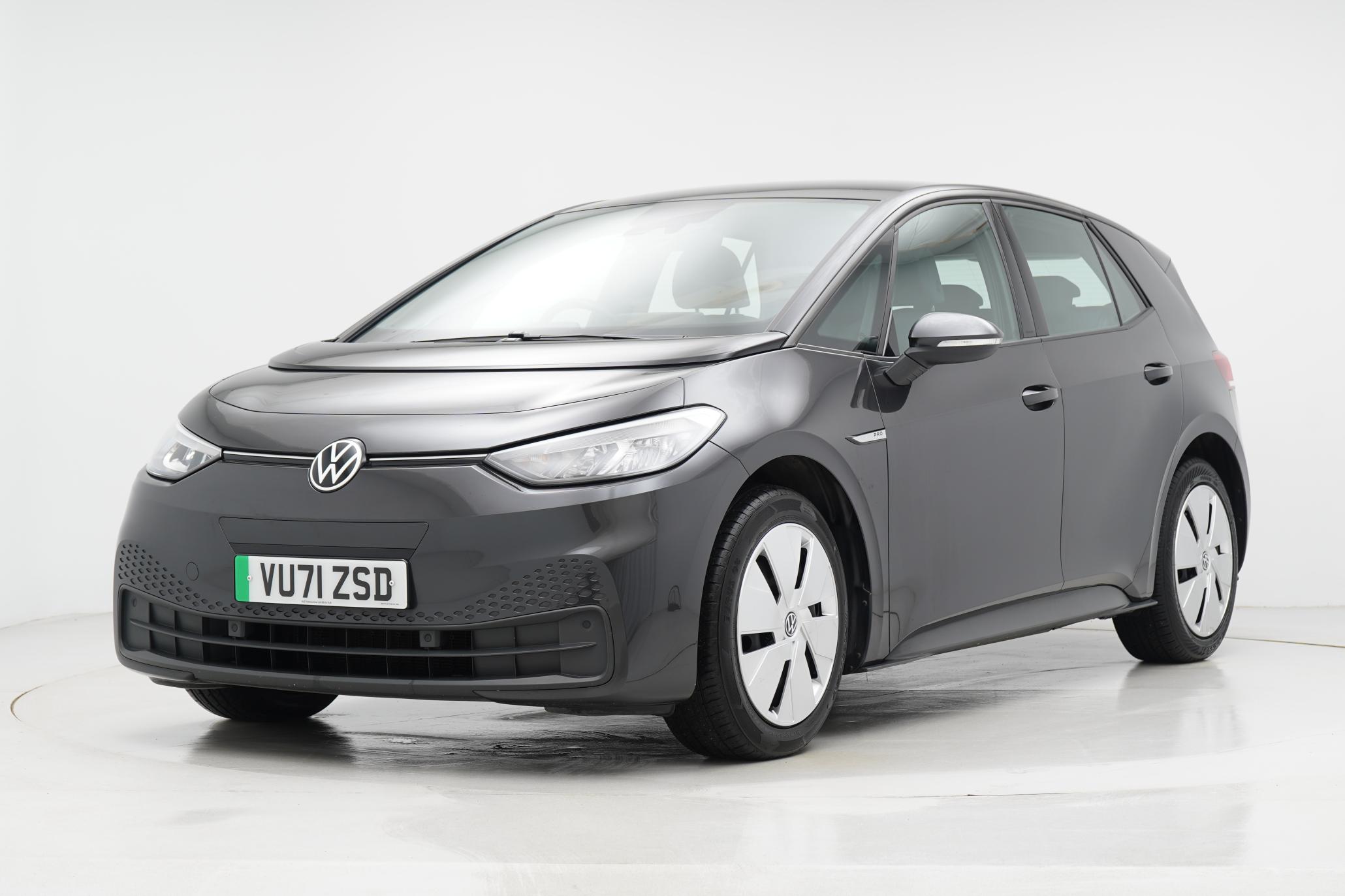 Volkswagen ID.3 Pro Performance 58kWh Life Hatchback 5dr Electric Auto (204 ps)