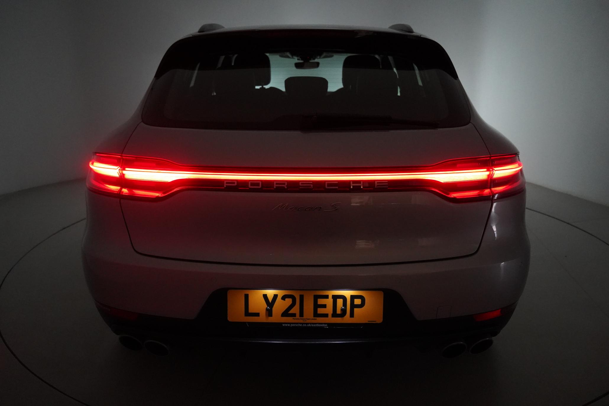 Porsche Macan 3.0T V6 S SUV 5dr Petrol PDK 4WD Euro 6 (s/s) (354 ps)