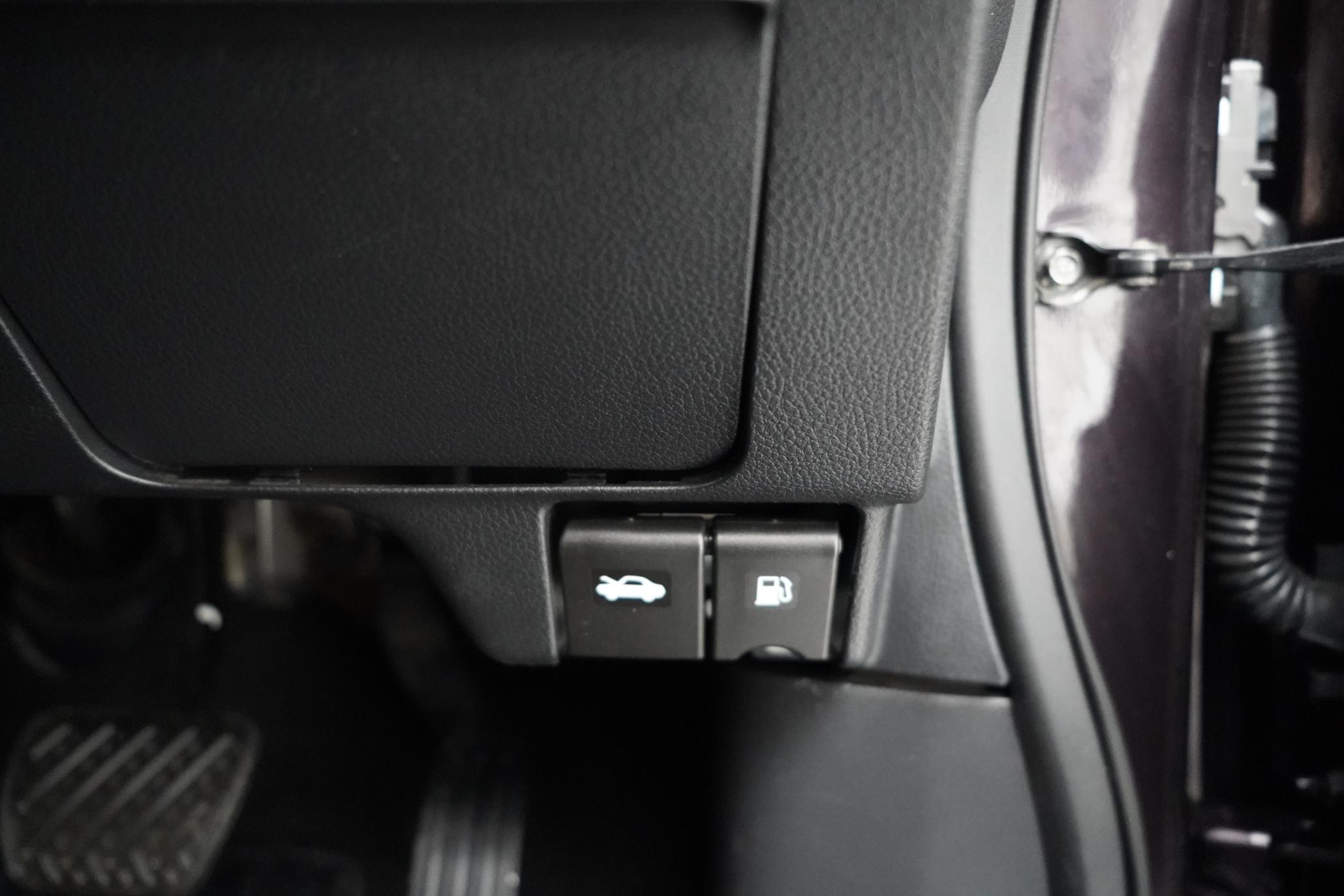 Nissan Elgrand HIGHWAY STAR