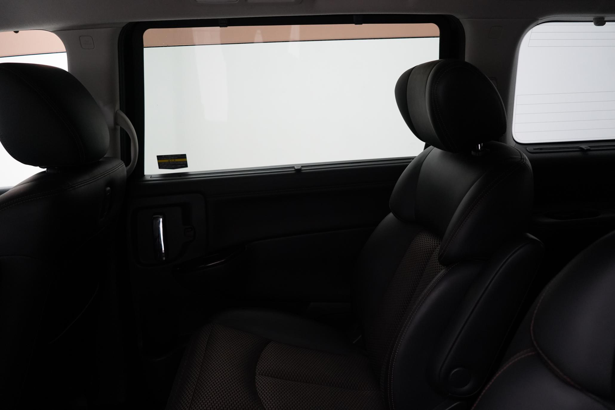 Nissan Elgrand HIGHWAY STAR