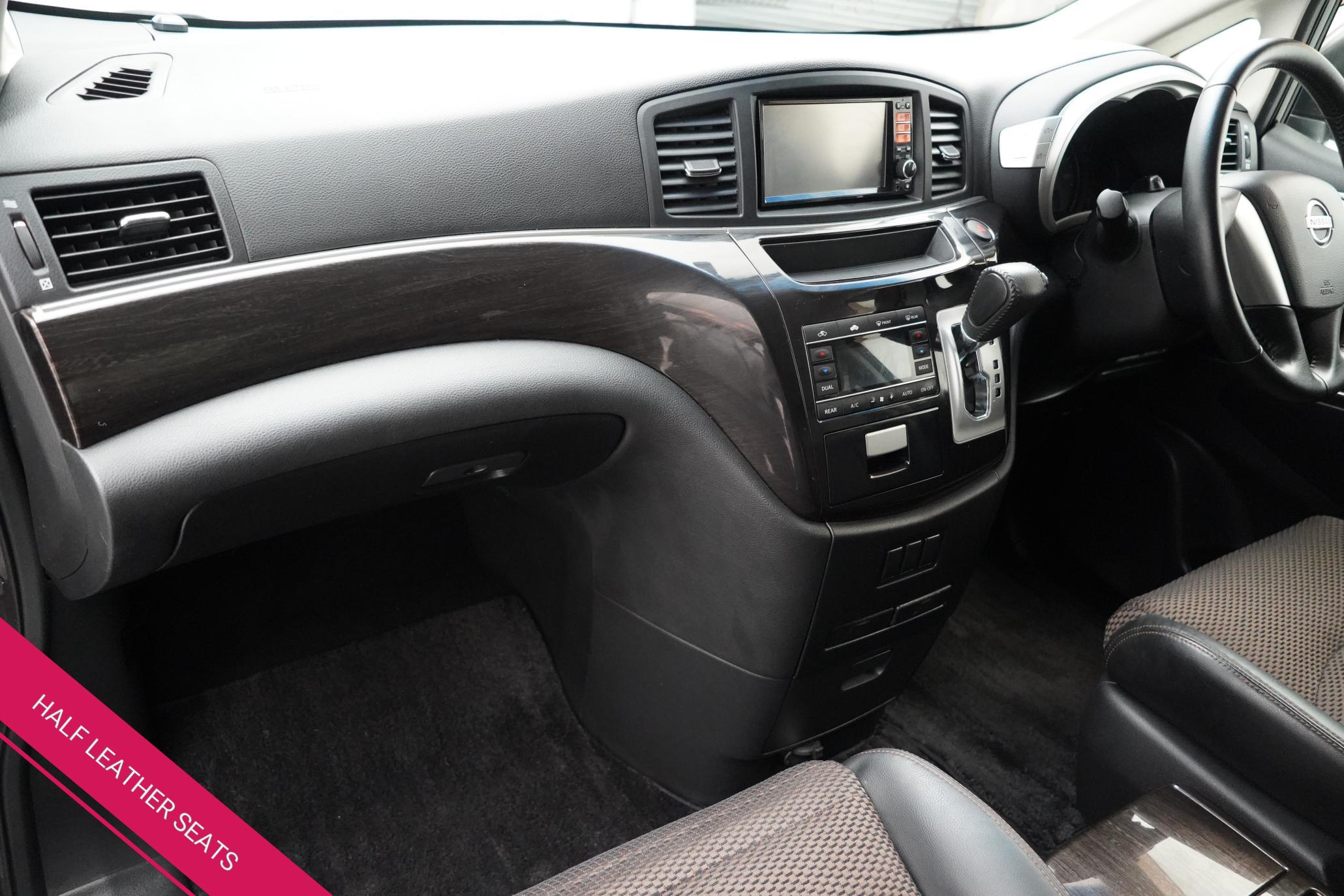 Nissan Elgrand HIGHWAY STAR