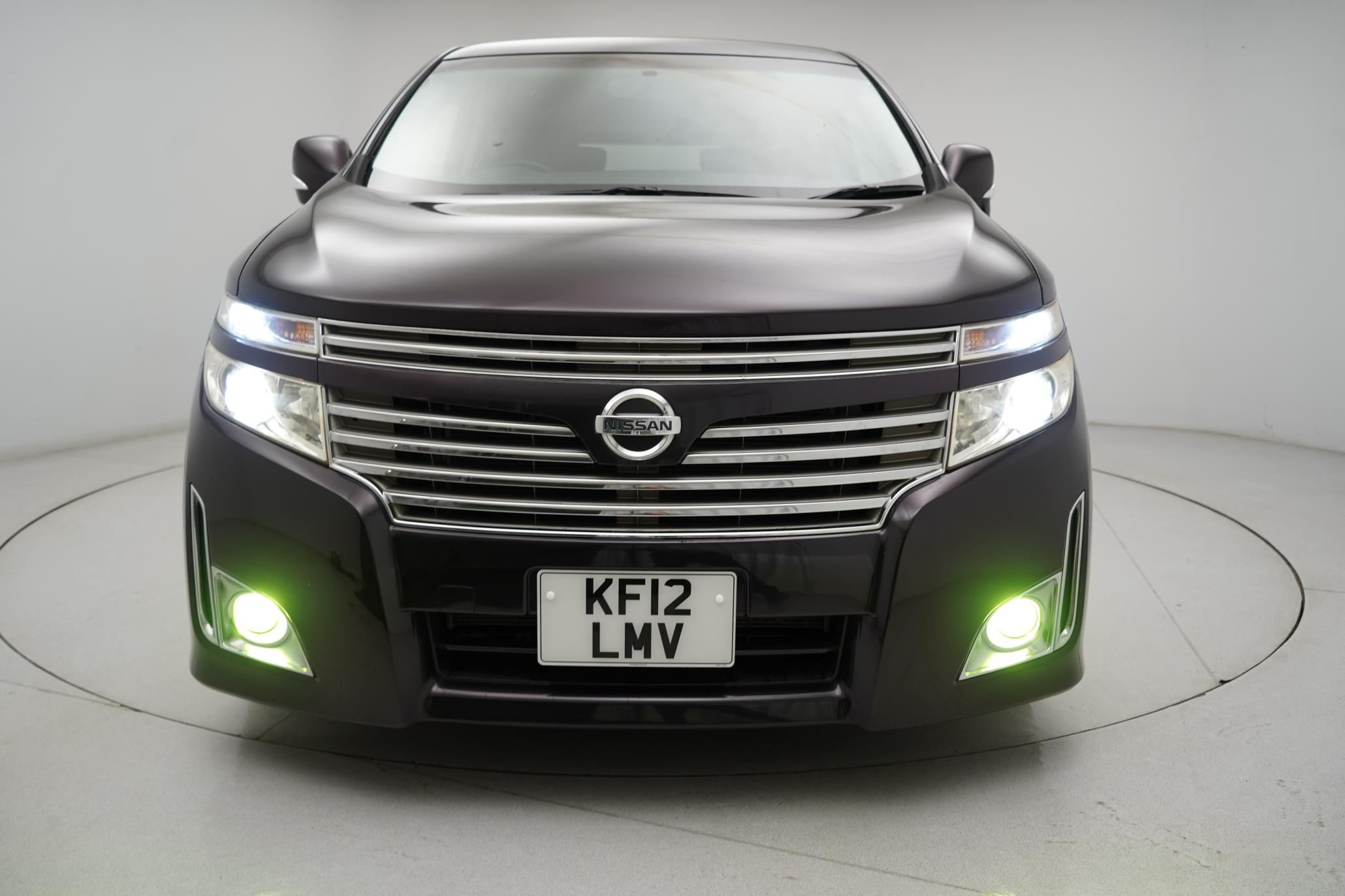 Nissan Elgrand HIGHWAY STAR