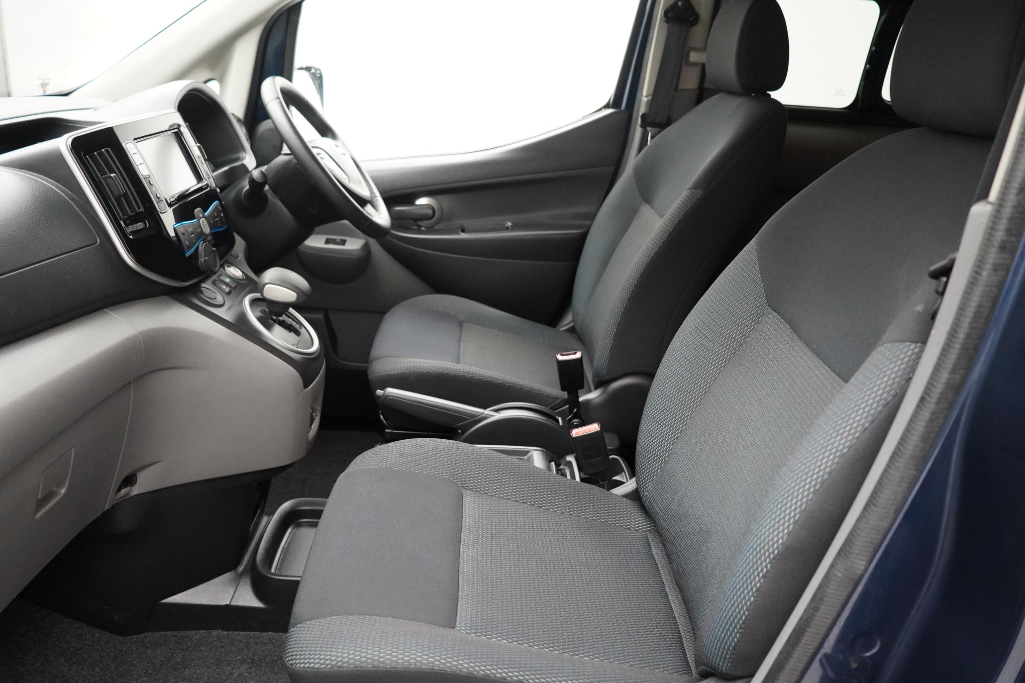 Nissan eNV200 Evalia 40kWh Evalia MPV 5dr Electric Auto (Quick Charge, 7 Seat) (109 ps)