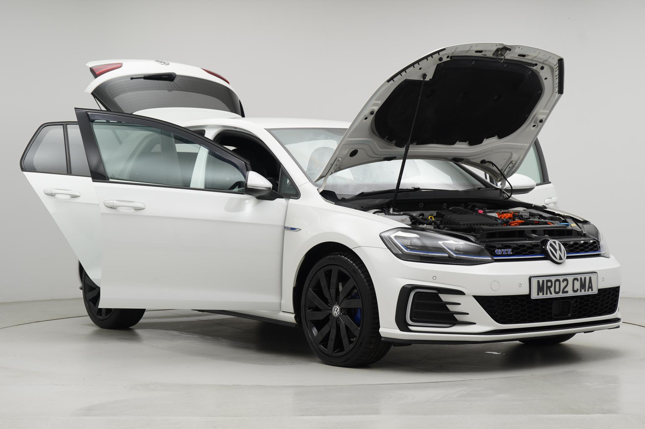 Volkswagen Golf 1.4 TSI 8.7kWh GTE Hatchback 5dr Petrol Plug-in Hybrid DSG Euro 6 (s/s) (204 ps)