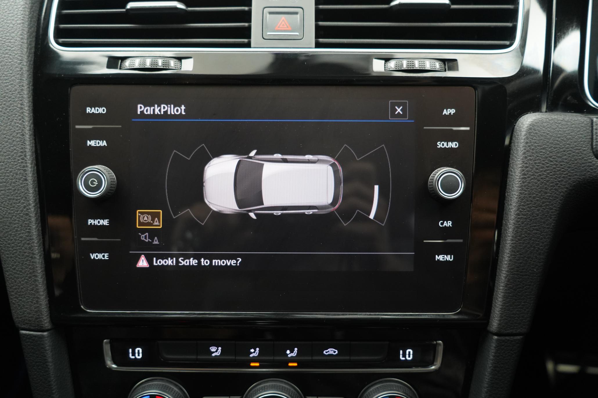 Volkswagen Golf 1.4 TSI 8.7kWh GTE Hatchback 5dr Petrol Plug-in Hybrid DSG Euro 6 (s/s) (204 ps)