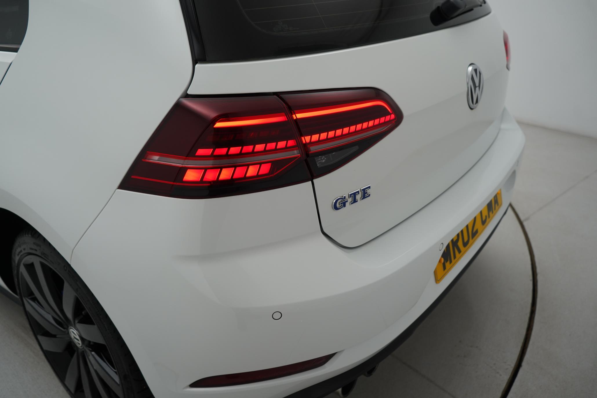 Volkswagen Golf 1.4 TSI 8.7kWh GTE Hatchback 5dr Petrol Plug-in Hybrid DSG Euro 6 (s/s) (204 ps)