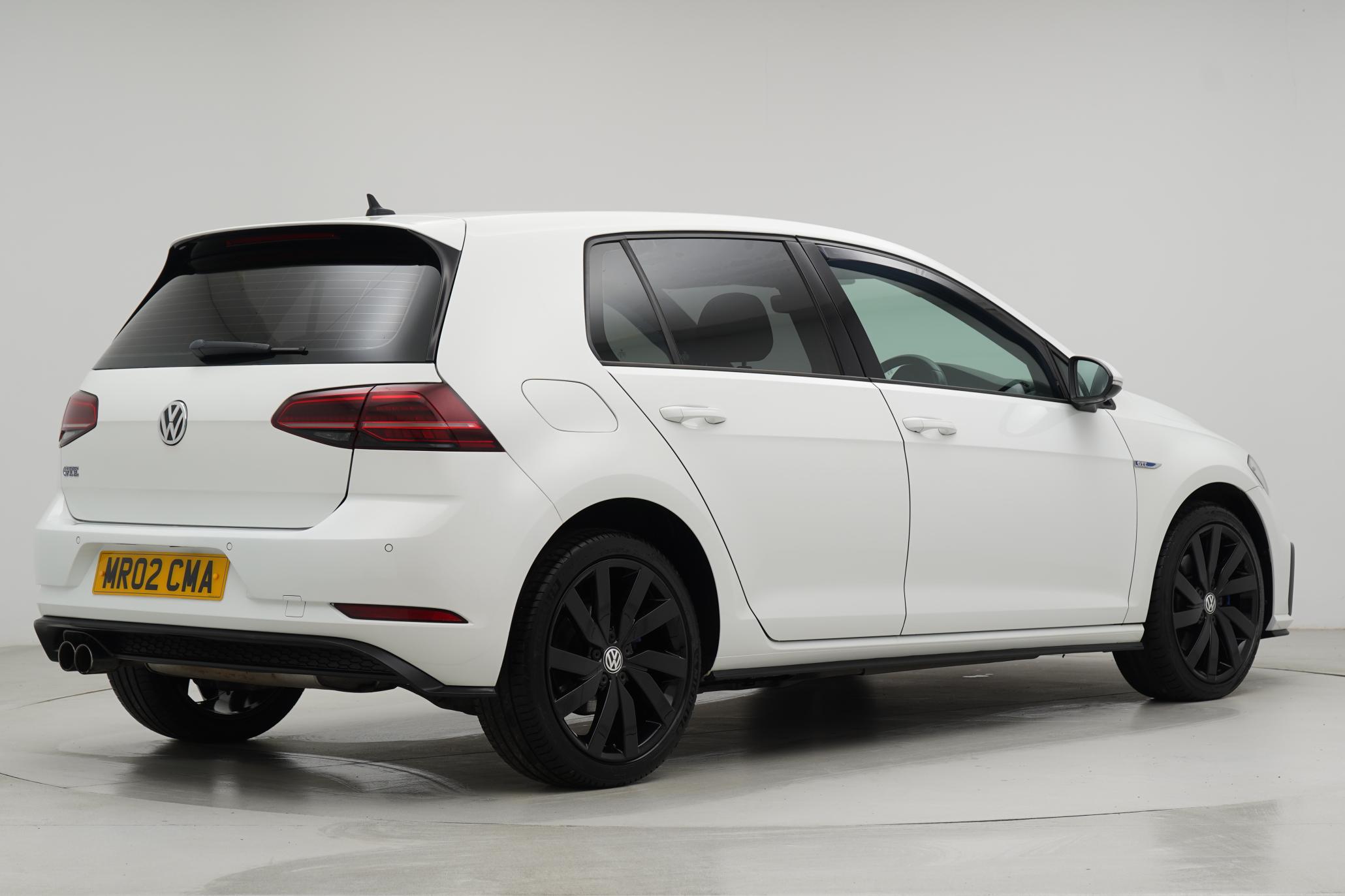 Volkswagen Golf 1.4 TSI 8.7kWh GTE Hatchback 5dr Petrol Plug-in Hybrid DSG Euro 6 (s/s) (204 ps)