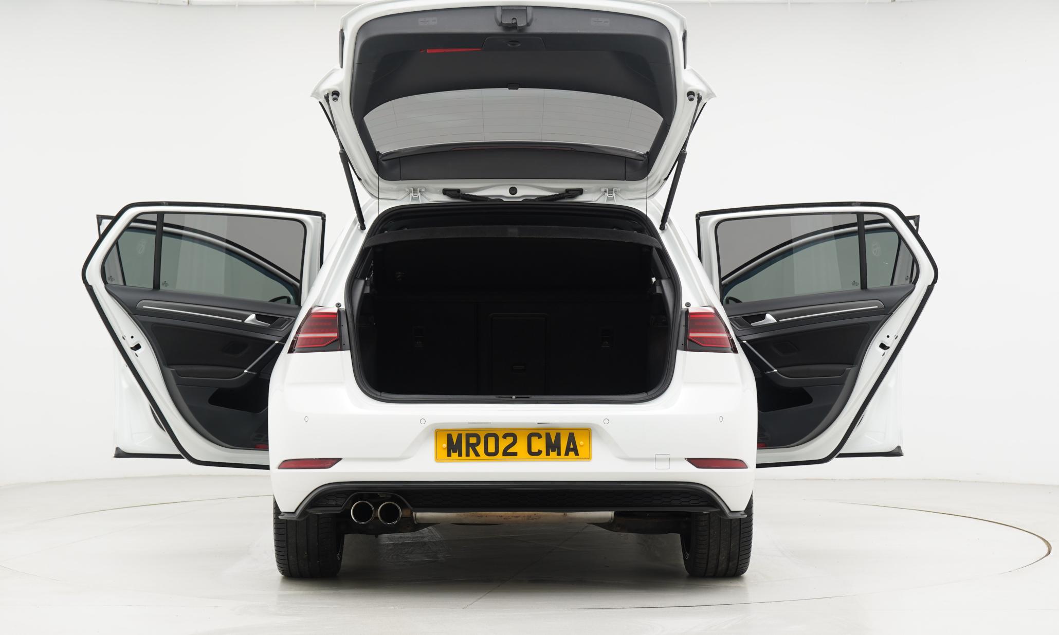 Volkswagen Golf 1.4 TSI 8.7kWh GTE Hatchback 5dr Petrol Plug-in Hybrid DSG Euro 6 (s/s) (204 ps)