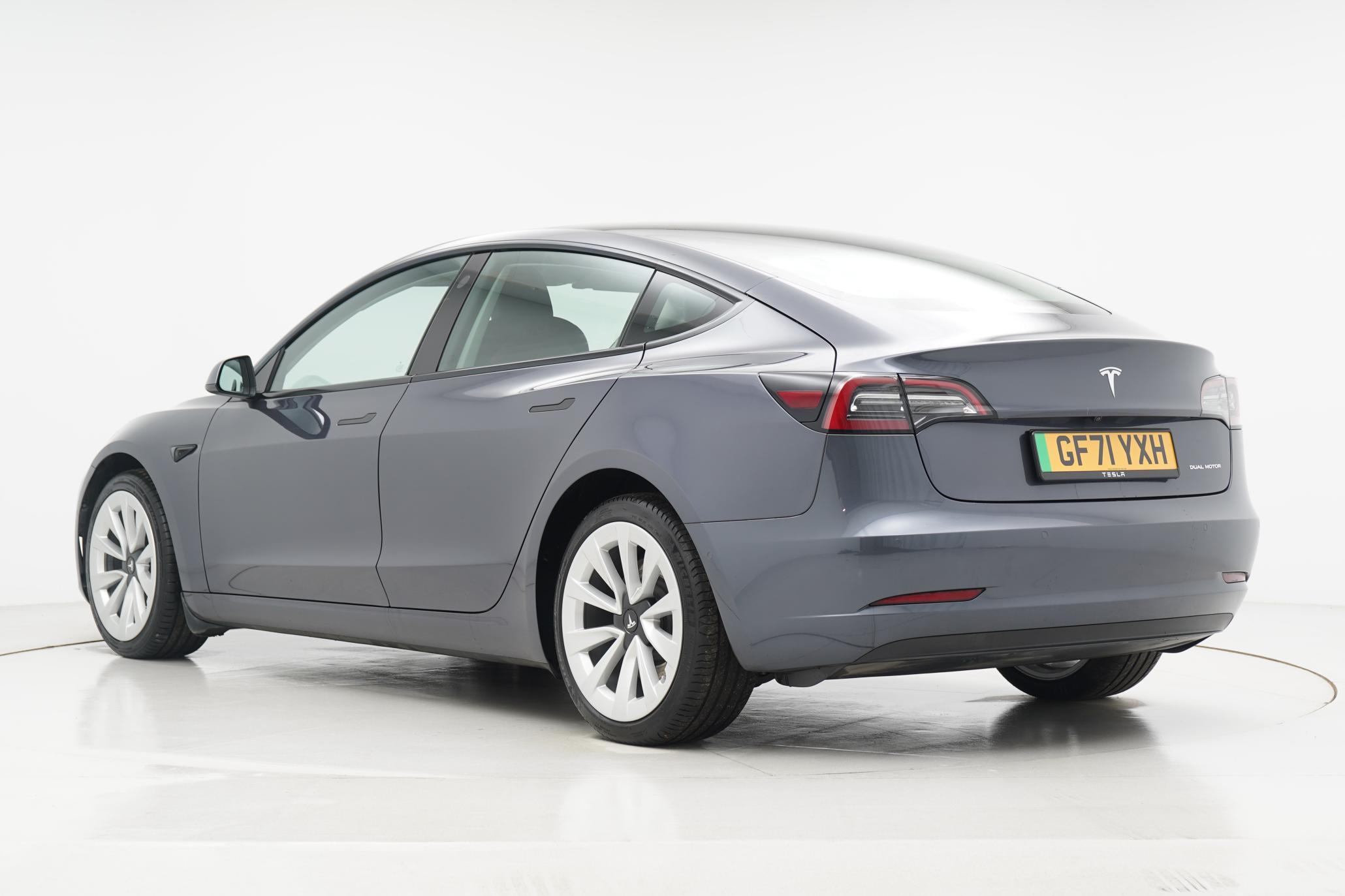 Tesla Model 3 (Dual Motor) Long Range Saloon 4dr Electric Auto 4WDE (346 ps)