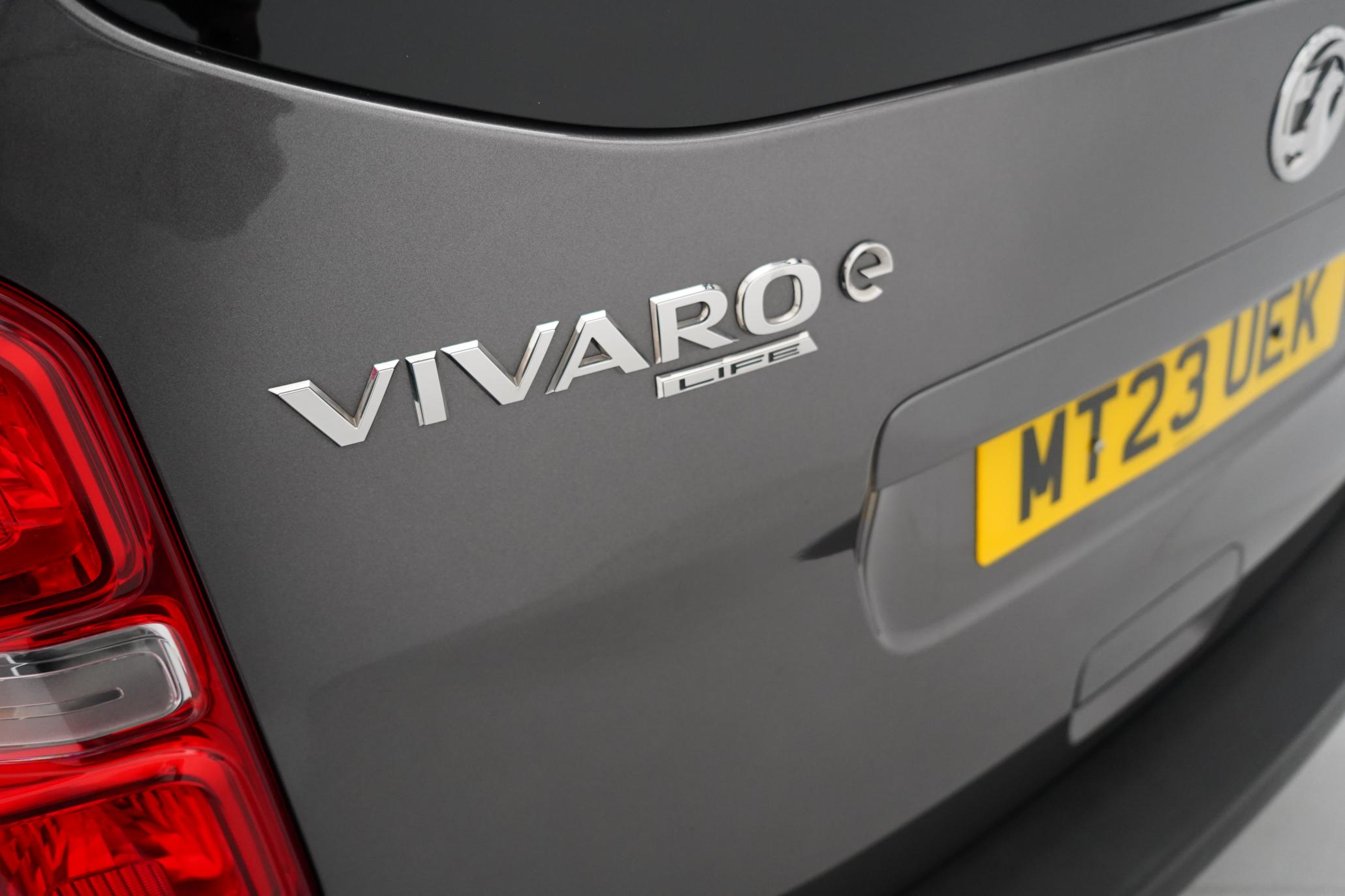 Vauxhall Vivaro-e Life 50kWh Ultimate MPV 5dr Electric Auto LWB (8 Seat, 7.4kW Charger) (136 ps)