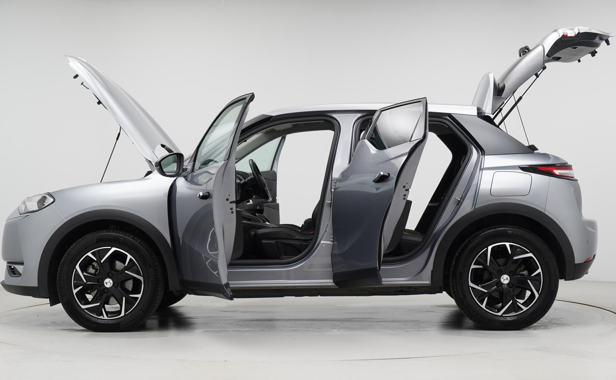 DS AUTOMOBILES DS 3 CROSSBACK E-TENSE 50kWh Prestige Crossback 5dr Electric Auto (136 ps)