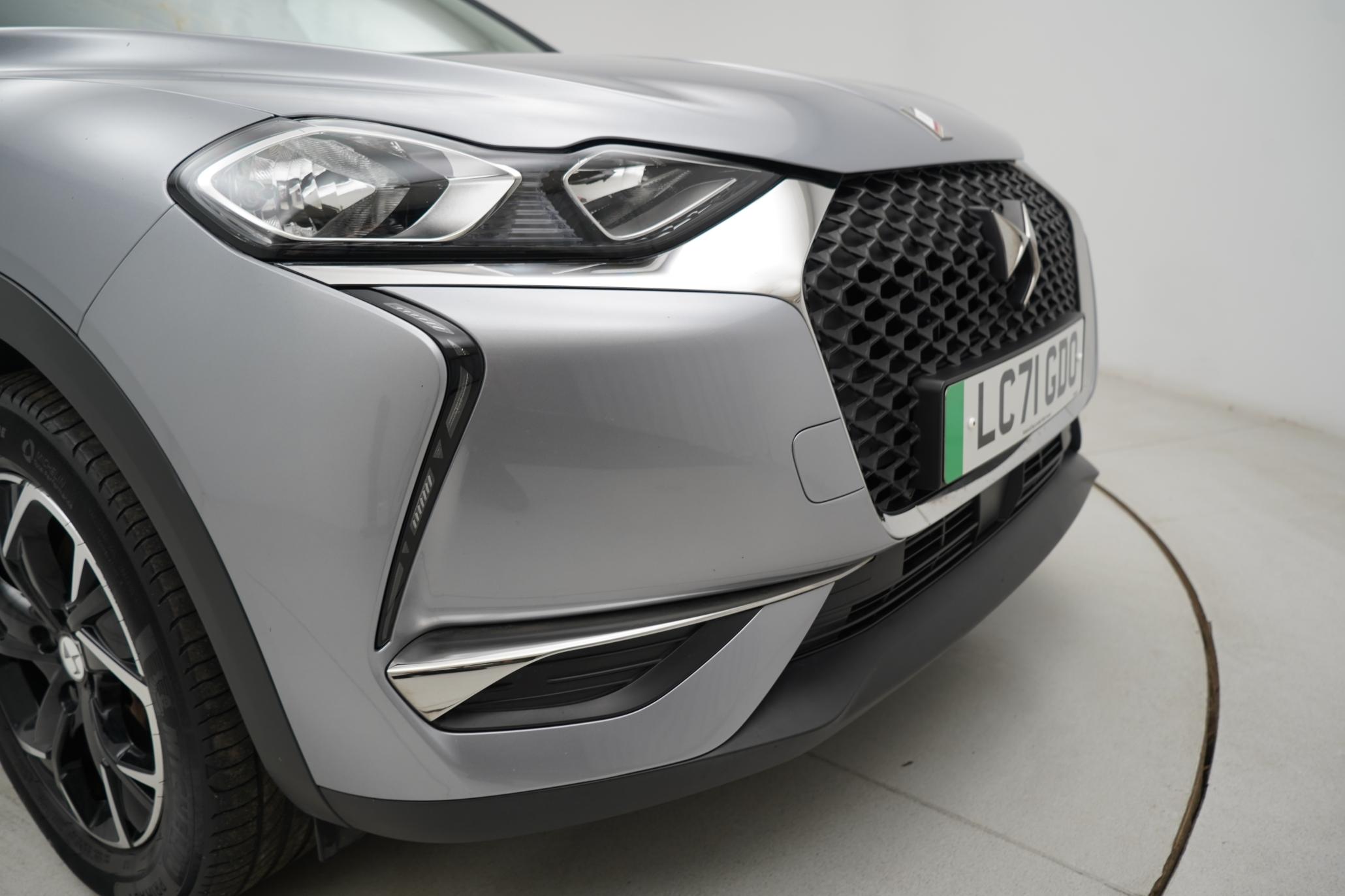 DS AUTOMOBILES DS 3 CROSSBACK E-TENSE 50kWh Prestige Crossback 5dr Electric Auto (136 ps)