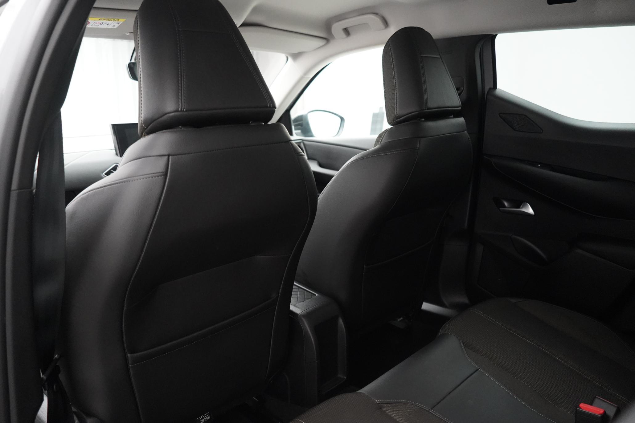 DS AUTOMOBILES DS 3 CROSSBACK E-TENSE 50kWh Prestige Crossback 5dr Electric Auto (136 ps)