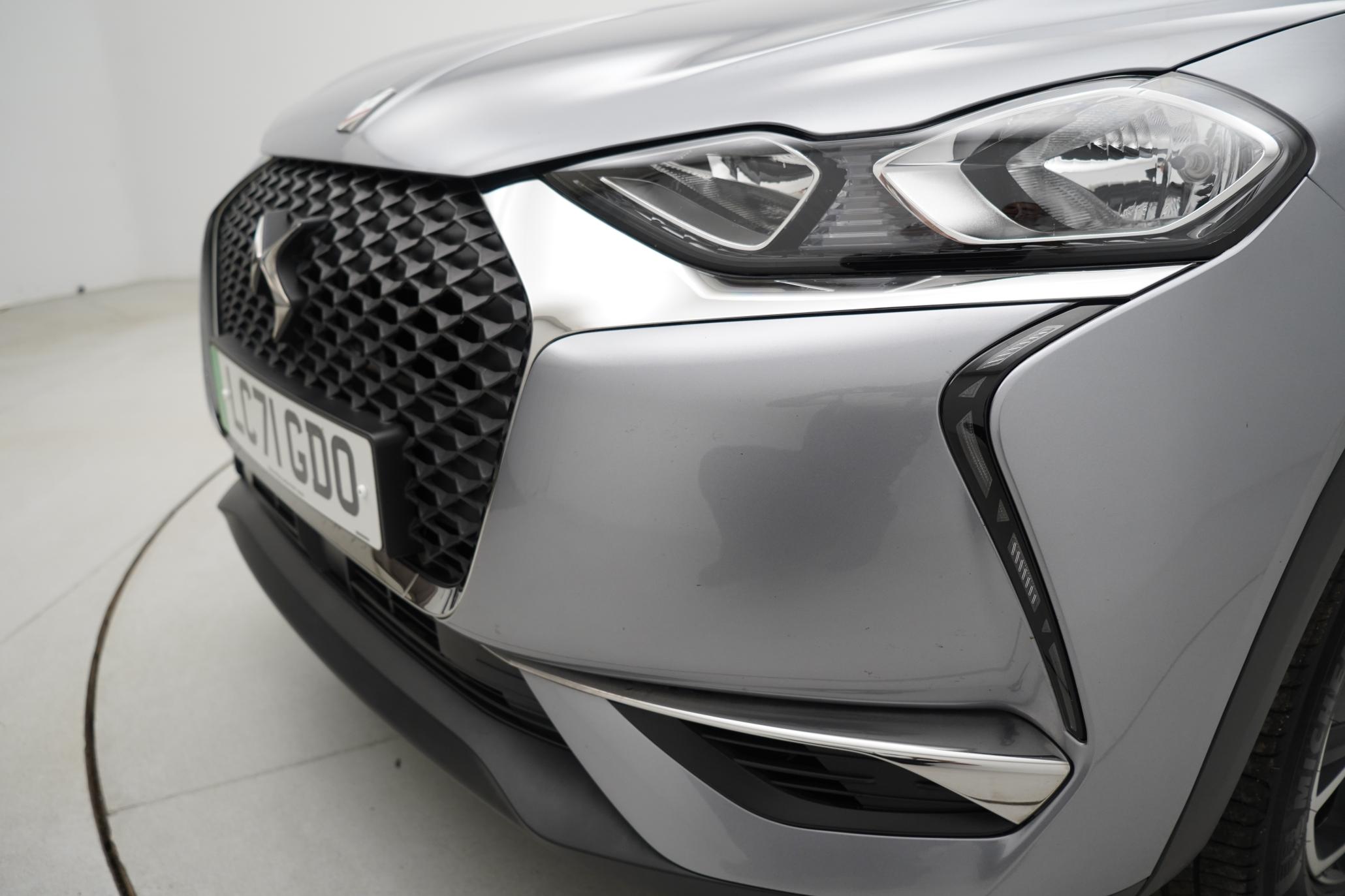DS AUTOMOBILES DS 3 CROSSBACK E-TENSE 50kWh Prestige Crossback 5dr Electric Auto (136 ps)