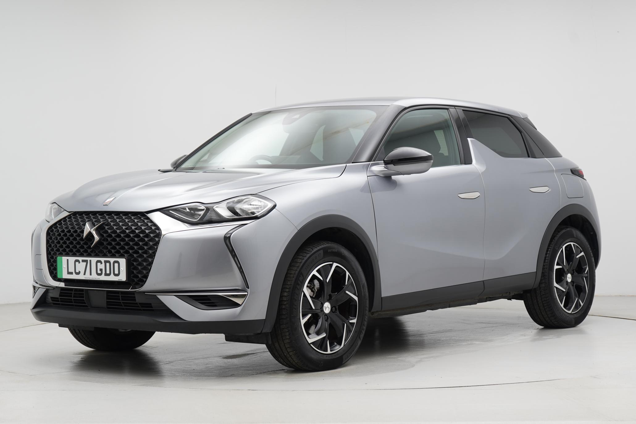 DS AUTOMOBILES DS 3 CROSSBACK E-TENSE 50kWh Prestige Crossback 5dr Electric Auto (136 ps)