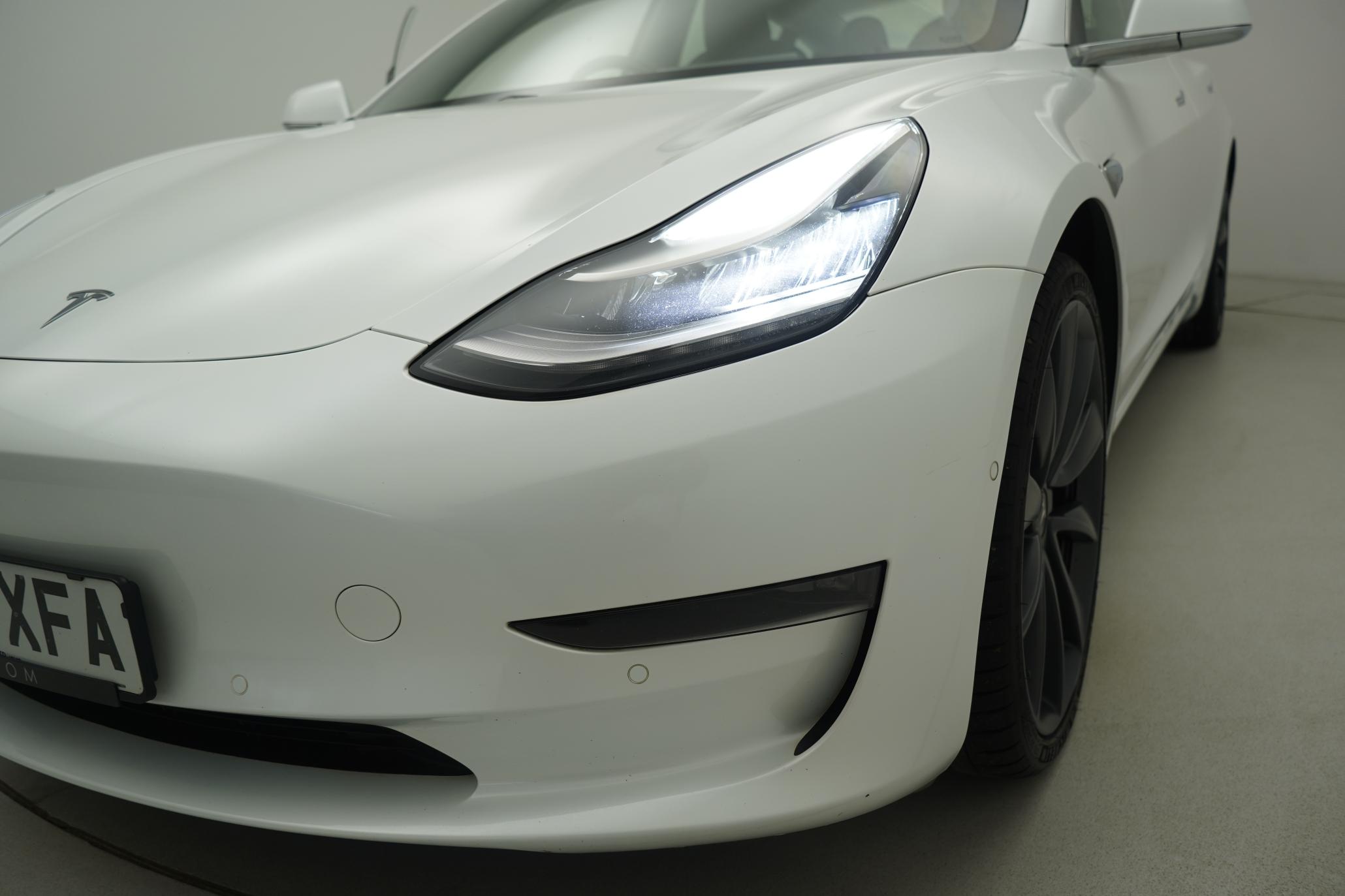 Tesla Model 3 (Dual Motor) Performance Saloon 4dr Electric Auto 4WDE (Performance Upgrade) (449 bhp)