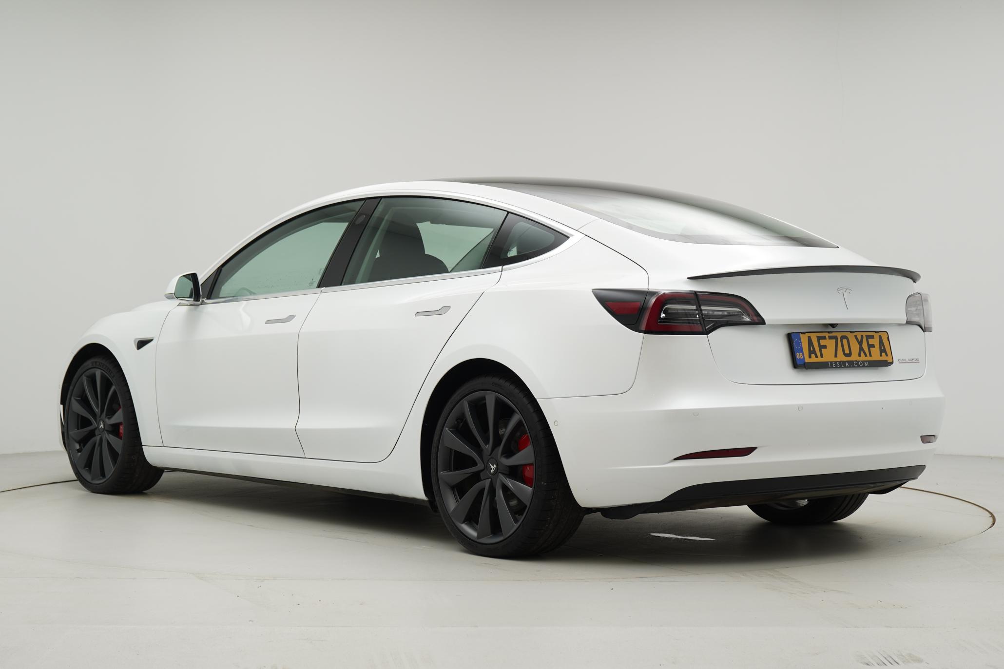 Tesla Model 3 (Dual Motor) Performance Saloon 4dr Electric Auto 4WDE (Performance Upgrade) (449 bhp)