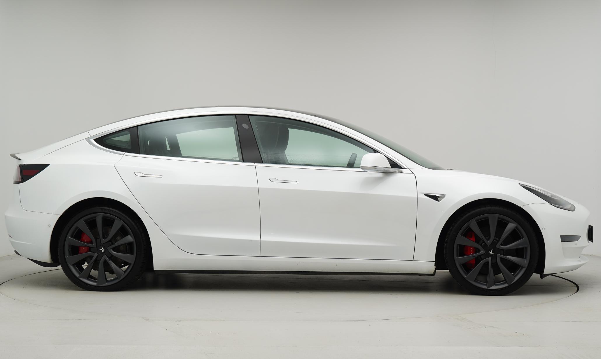 Tesla Model 3 (Dual Motor) Performance Saloon 4dr Electric Auto 4WDE (Performance Upgrade) (449 bhp)