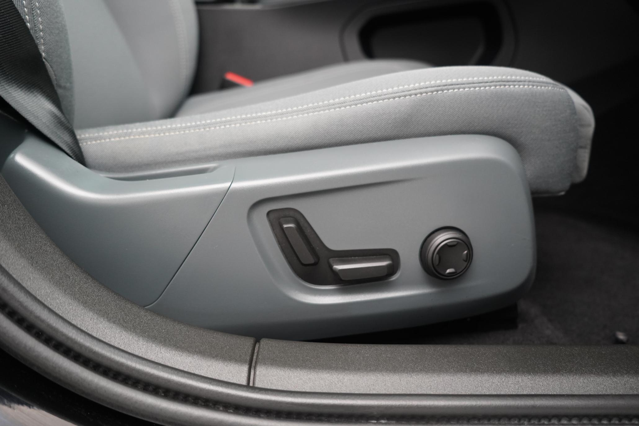 Polestar Polestar 2 Single Motor 78kWh Long Range Fastback 5dr Electric Auto FWD (231 ps)