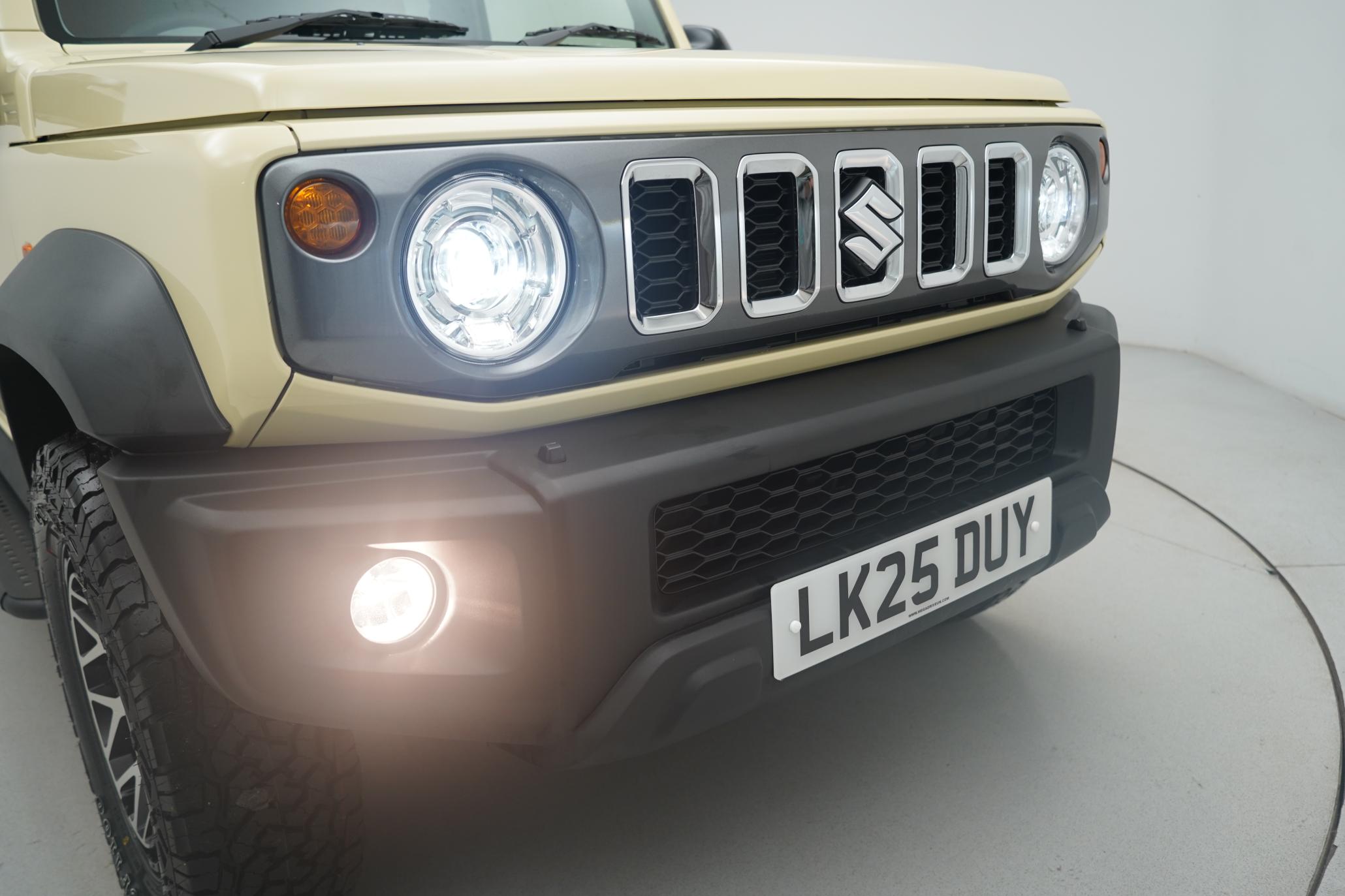 Suzuki Jimny 1.5 SZ5 SUV 5dr Petrol Auto ALLGRIP Euro 6 (101 ps)