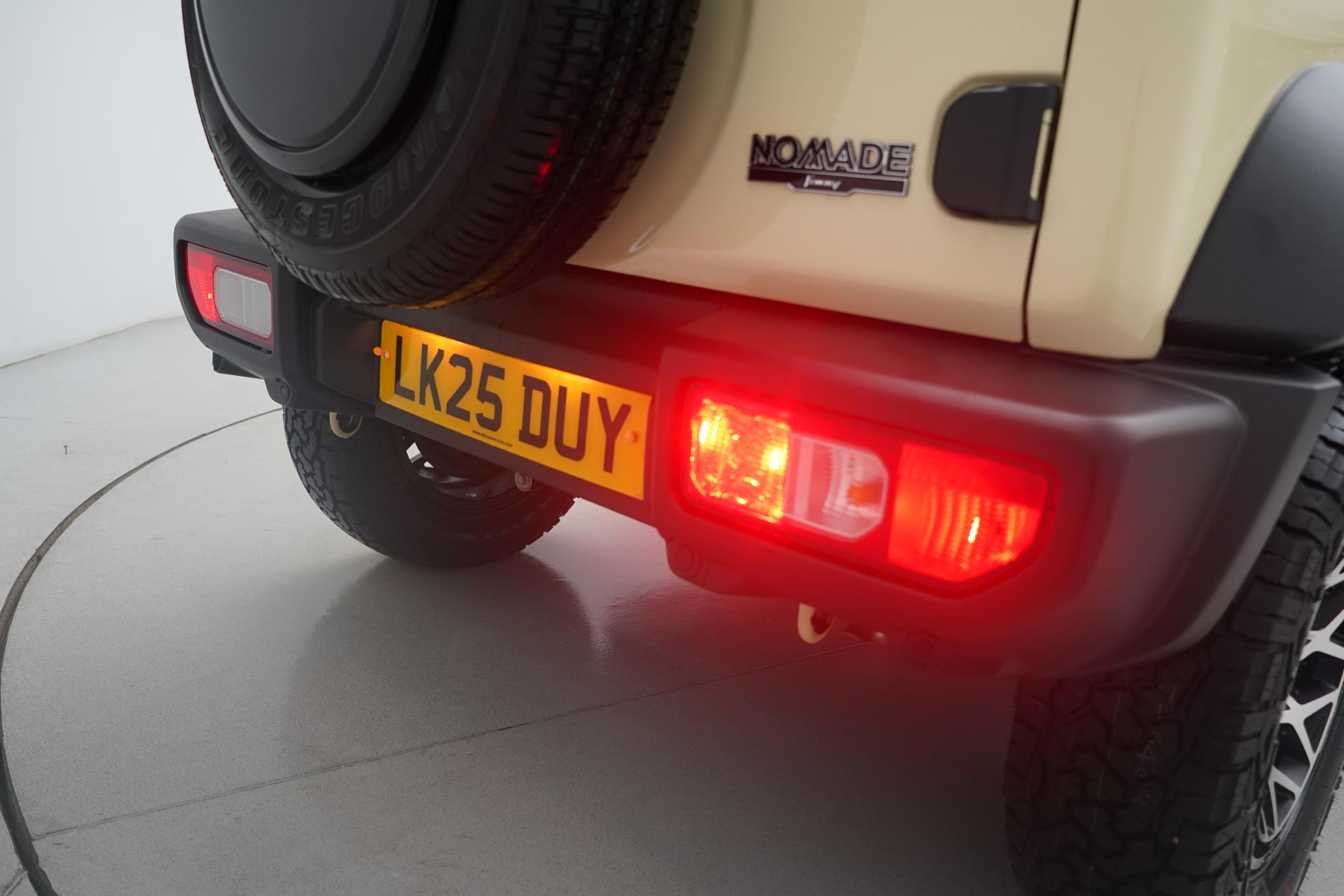 Suzuki Jimny 1.5 SZ5 SUV 5dr Petrol Auto ALLGRIP Euro 6 (101 ps)