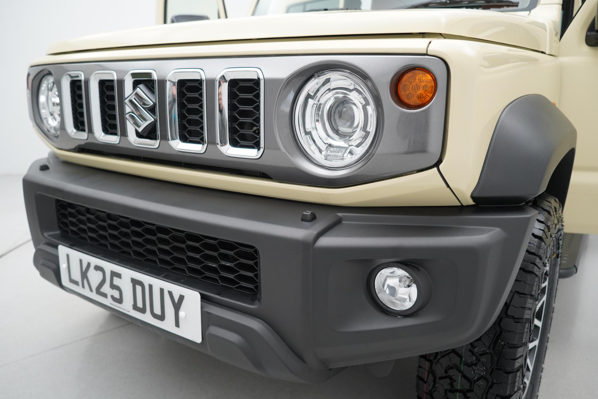 Suzuki Jimny 1.5 SZ5 SUV 5dr Petrol Auto ALLGRIP Euro 6 (101 ps)