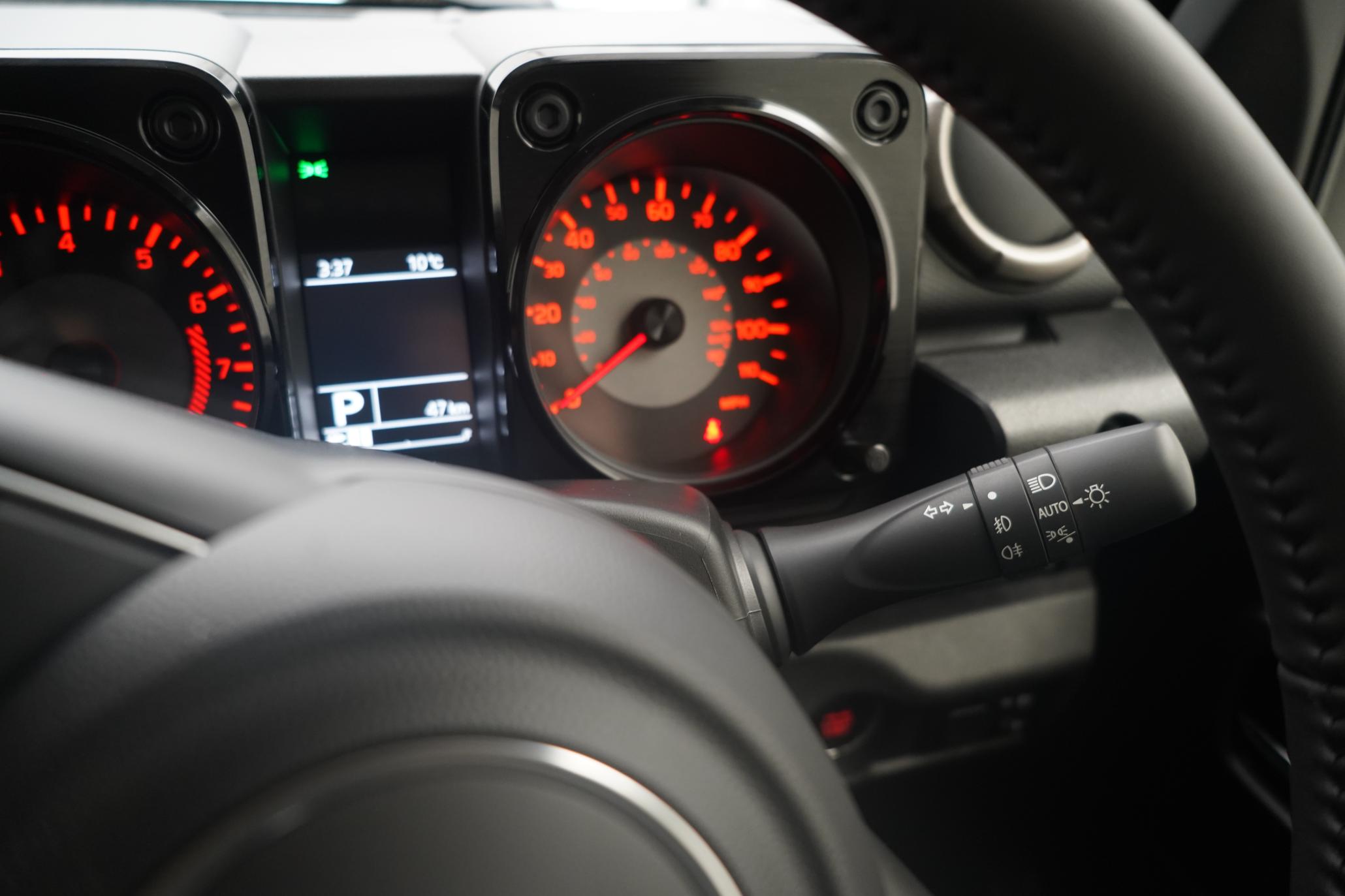 Suzuki Jimny 1.5 SZ5 SUV 5dr Petrol Auto ALLGRIP Euro 6 (101 ps)