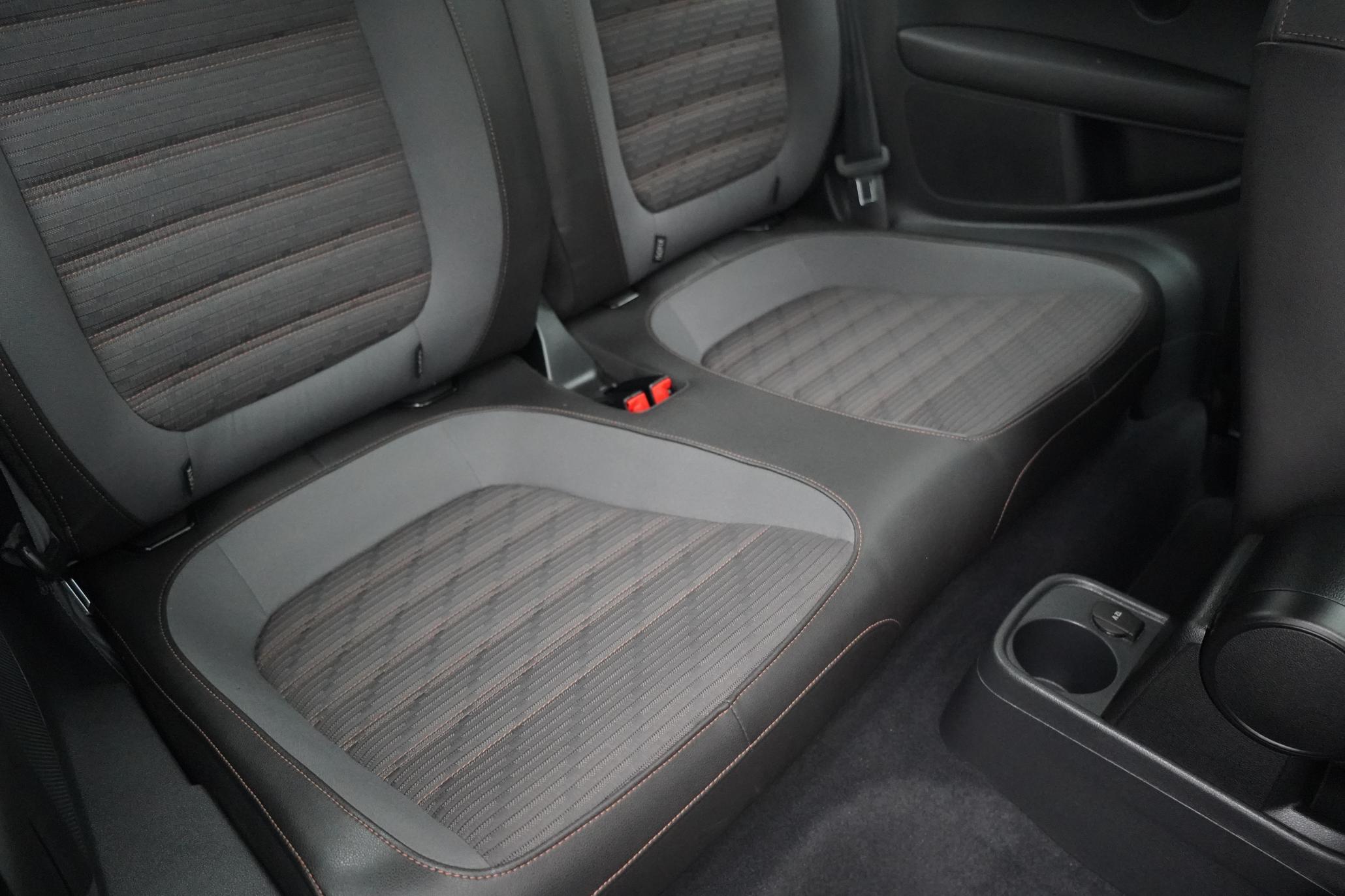 Volkswagen Beetle 1.2 Hatchback (2011 - 2016)