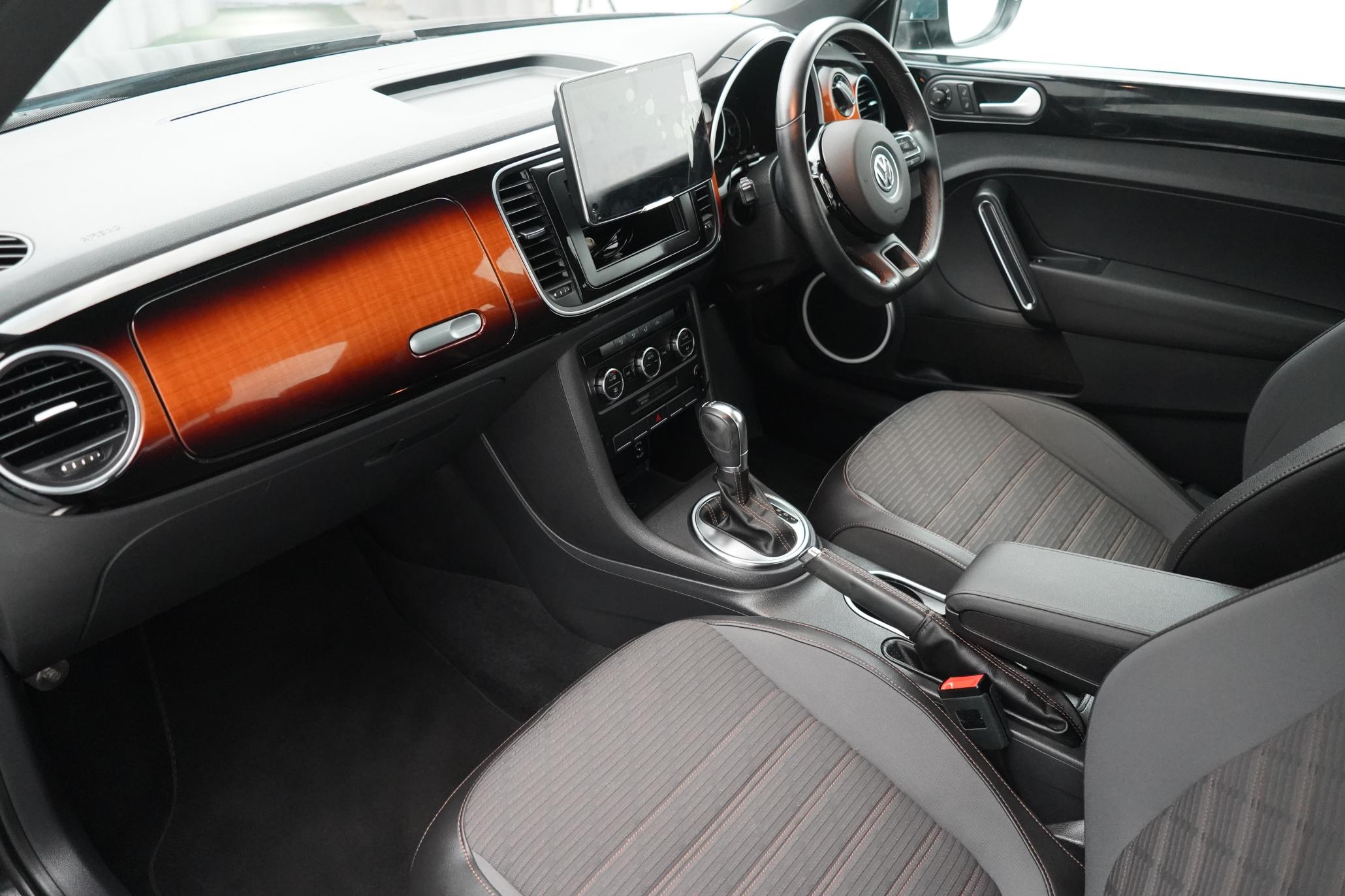 Volkswagen Beetle 1.2 Hatchback (2011 - 2016)