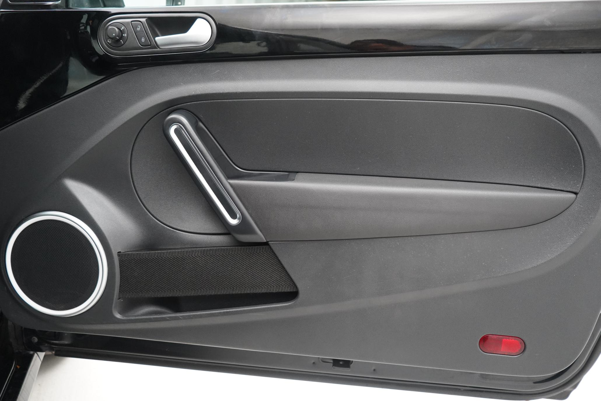 Volkswagen Beetle 1.2 Hatchback (2011 - 2016)