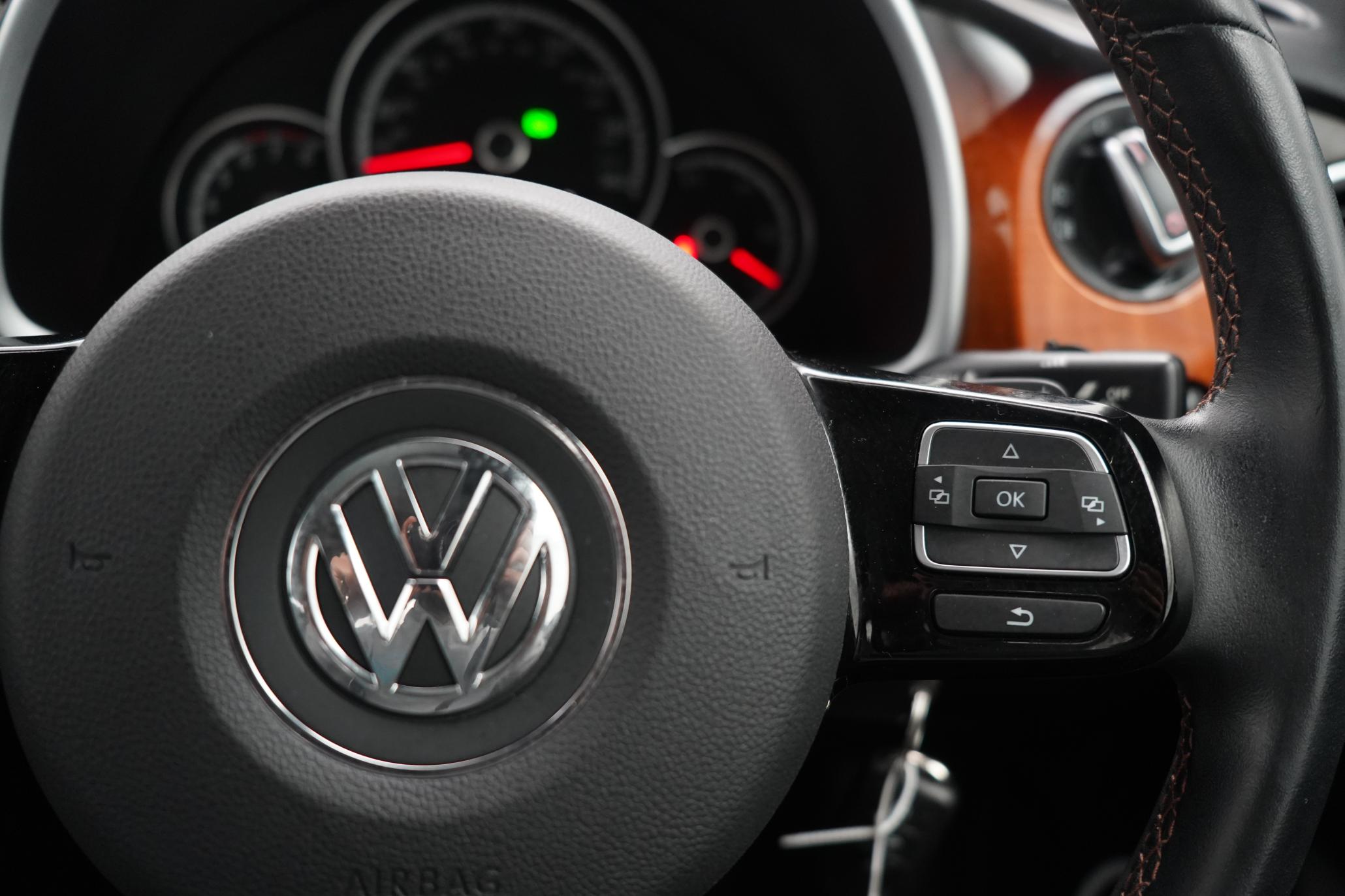 Volkswagen Beetle 1.2 Hatchback (2011 - 2016)