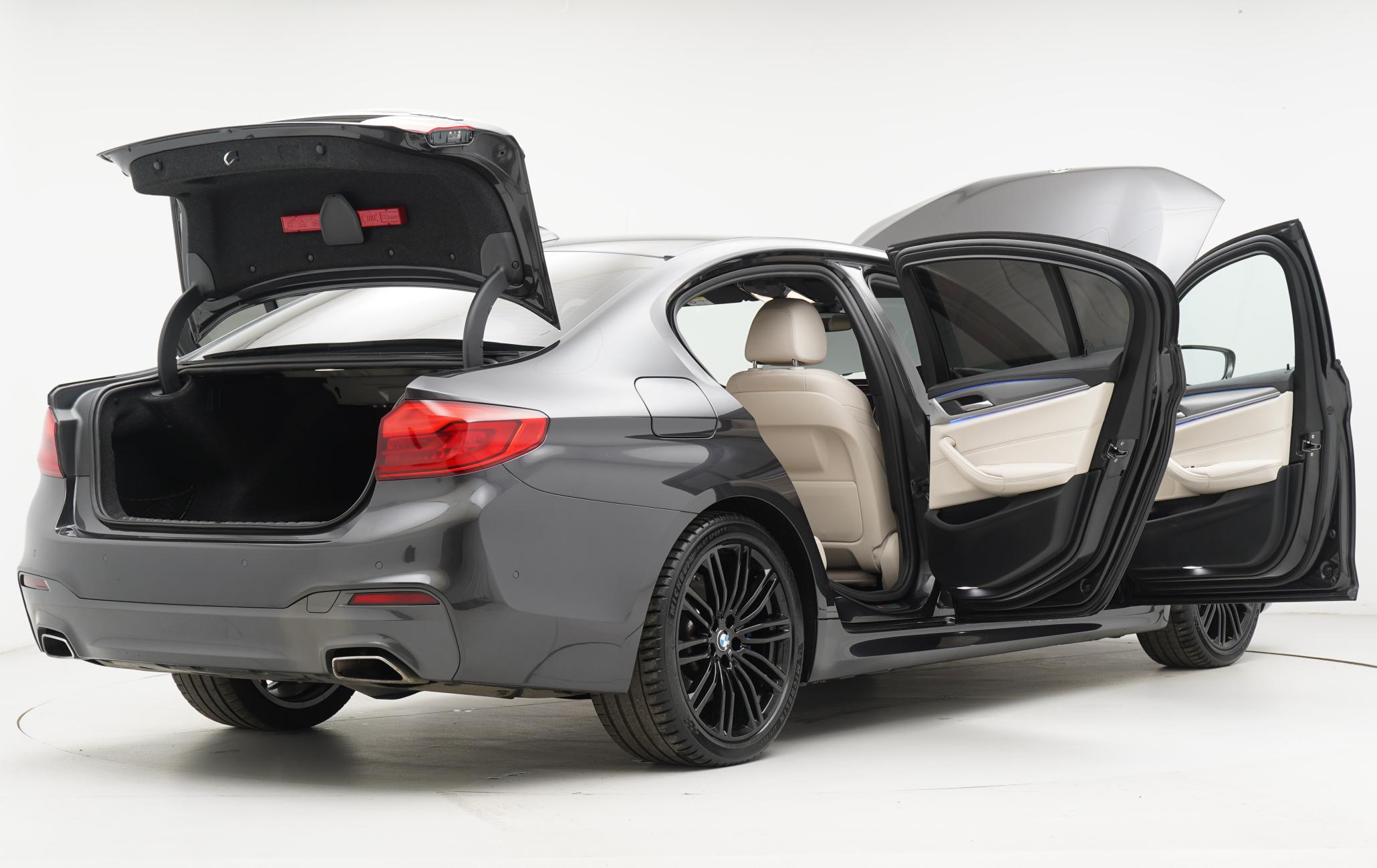 BMW 5 Series 3.0 530d M Sport Saloon 4dr Diesel Auto Euro 6 (s/s) (265 ps)