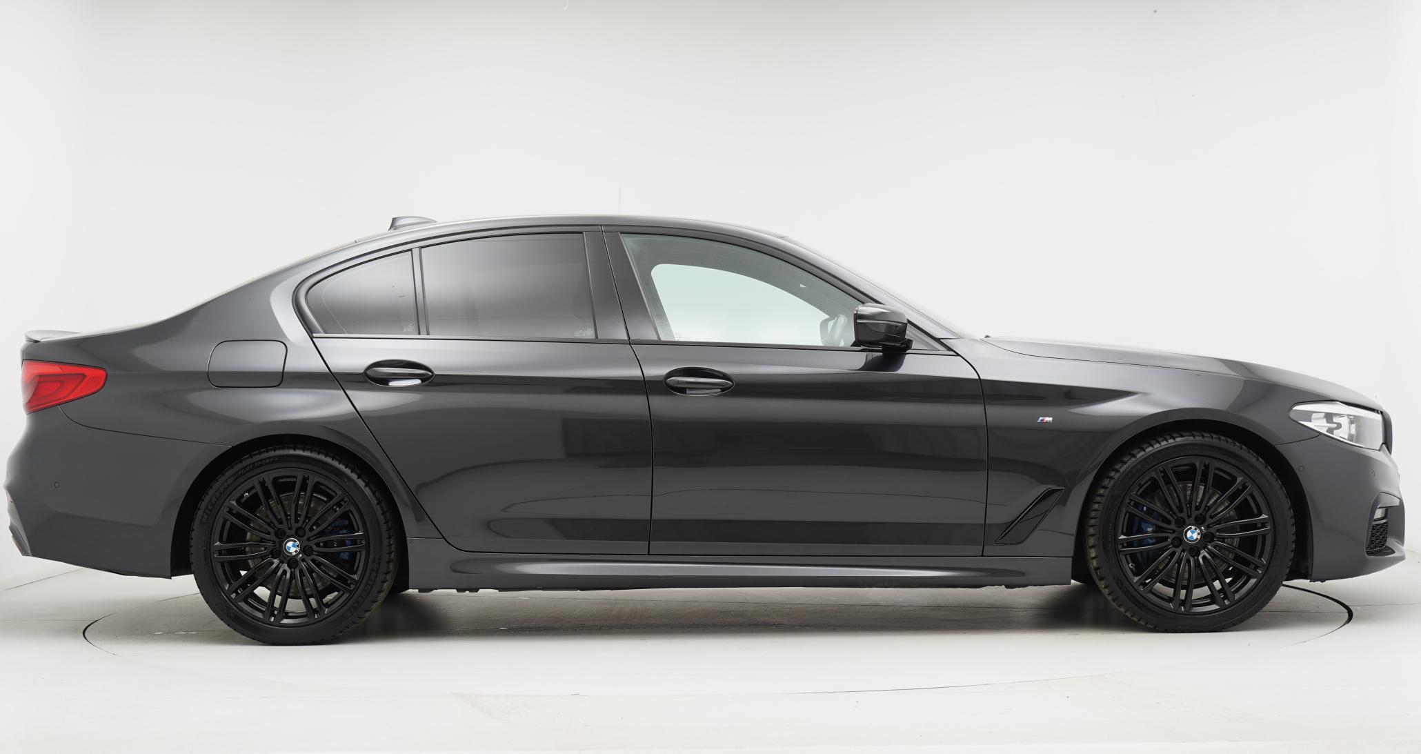 BMW 5 Series 3.0 530d M Sport Saloon 4dr Diesel Auto Euro 6 (s/s) (265 ps)