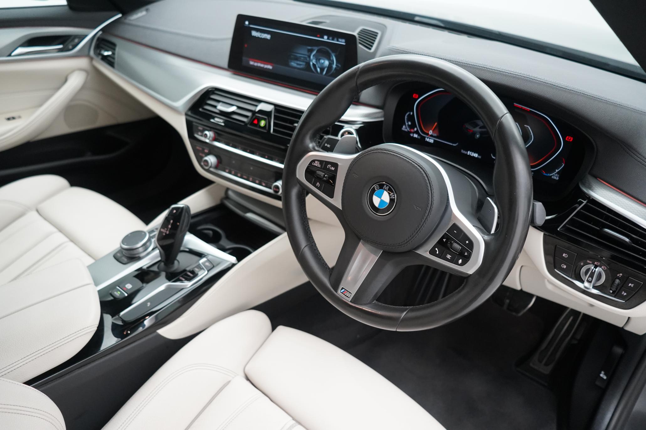 BMW 5 Series 3.0 530d M Sport Saloon 4dr Diesel Auto Euro 6 (s/s) (265 ps)