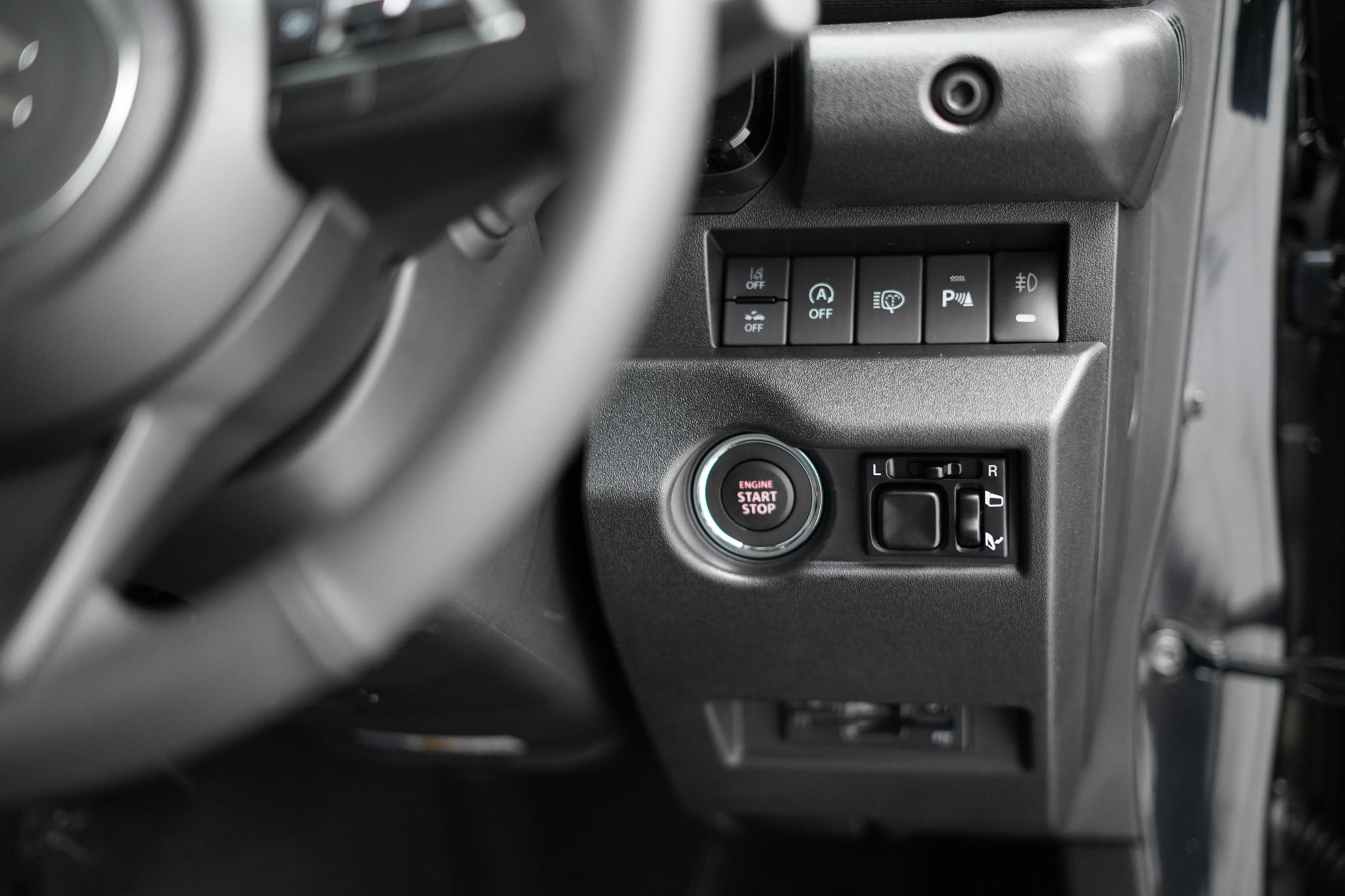 Suzuki Jimny 1.5 SZ5 SUV 3dr Petrol Auto ALLGRIP Euro 6 (101 ps)