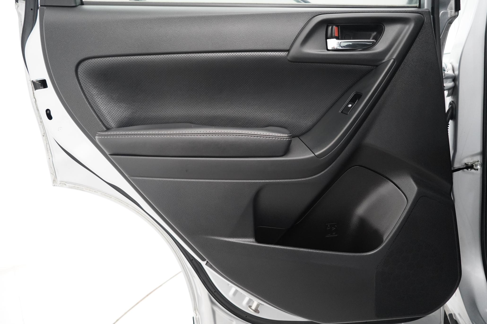 Subaru Forester 2.0i XT SUV 5dr Petrol Lineartronic 4WD Euro 6 (240 ps)