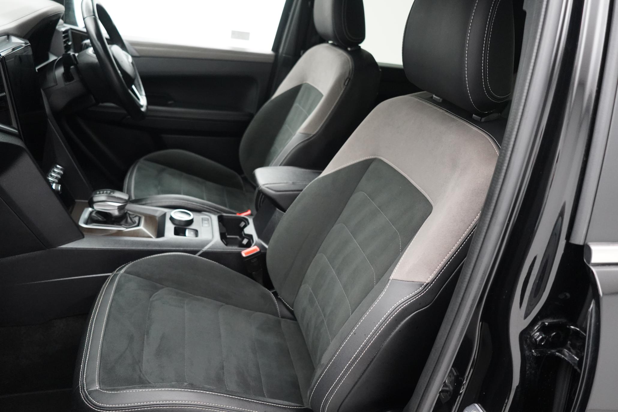 Volkswagen Amarok 2.0 TDI Style Pickup Double Cab 4dr Diesel Auto 4Motion Euro 6 (s/s) (205 ps)