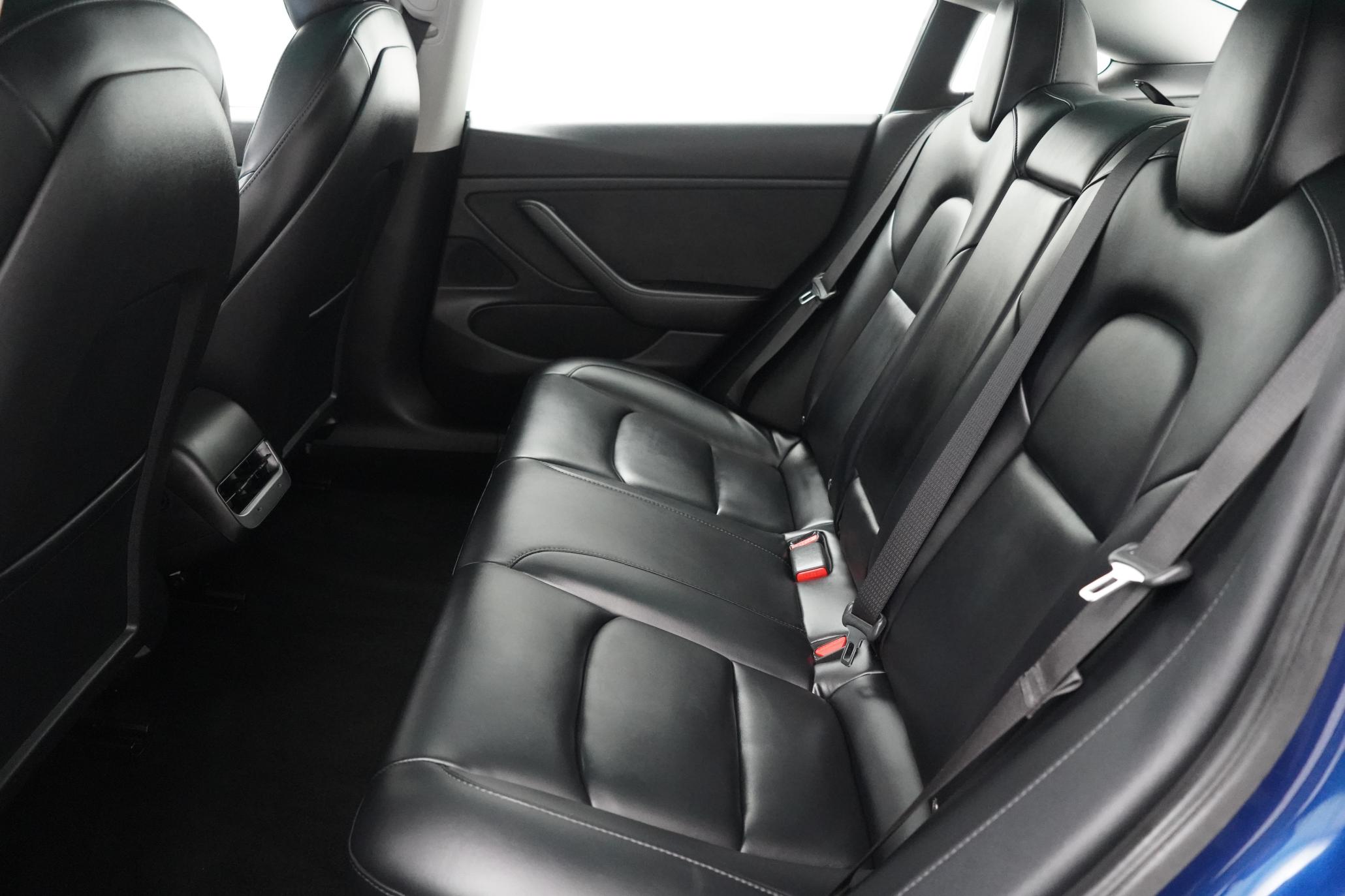 Tesla Model 3 Standard Range Plus Saloon 4dr Electric Auto RWD (241 bhp)