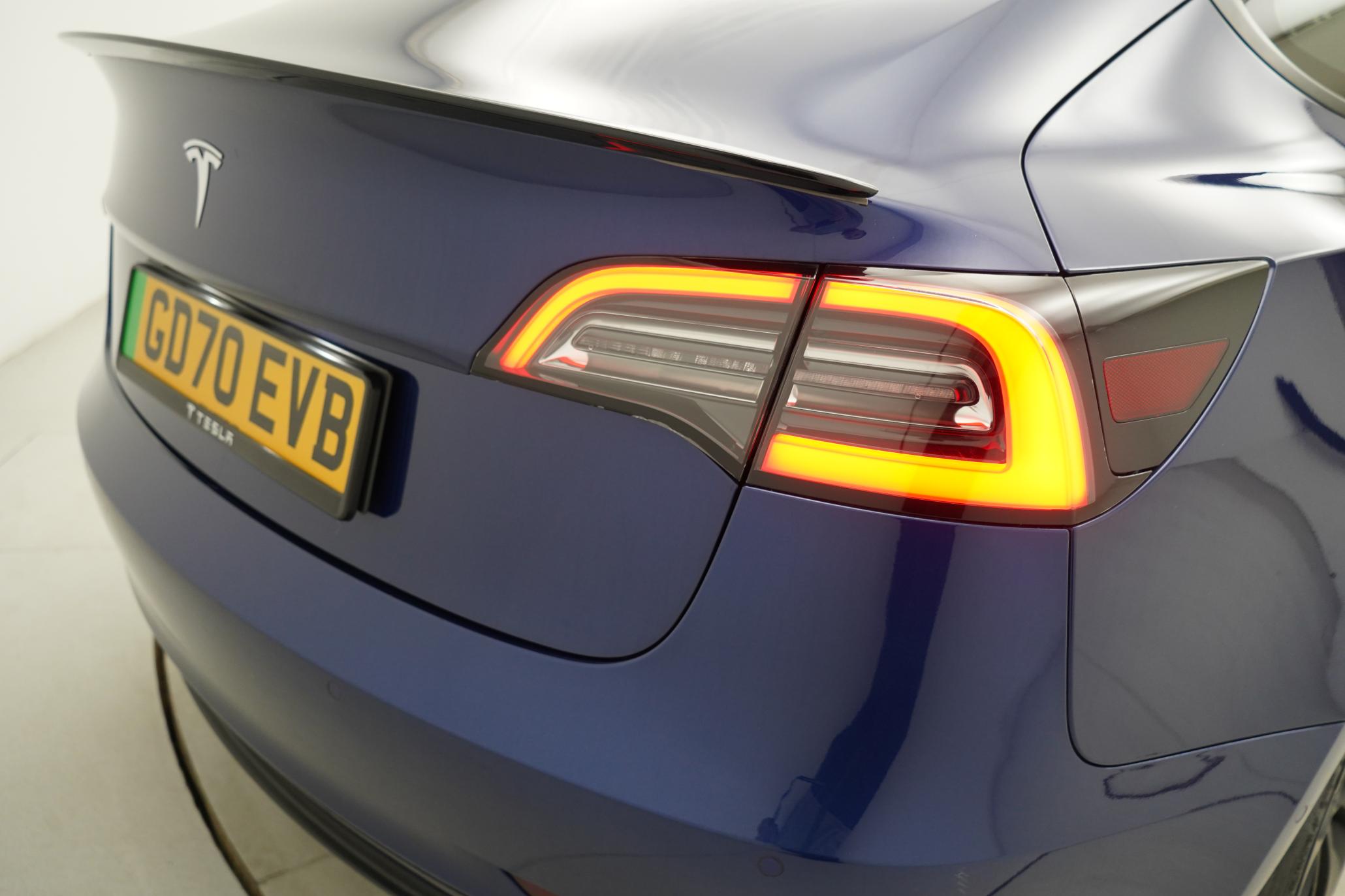 Tesla Model 3 Standard Range Plus Saloon 4dr Electric Auto RWD (241 bhp)