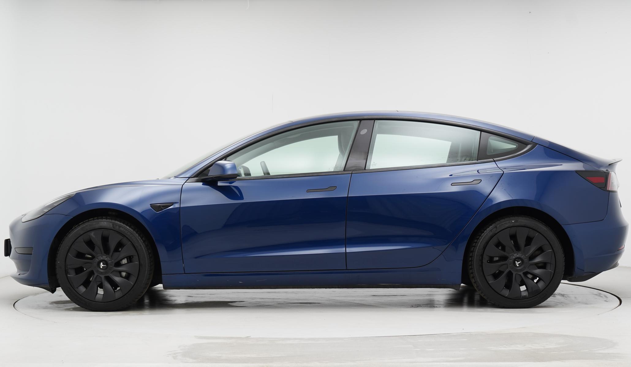 Tesla Model 3 Standard Range Plus Saloon 4dr Electric Auto RWD (241 bhp)