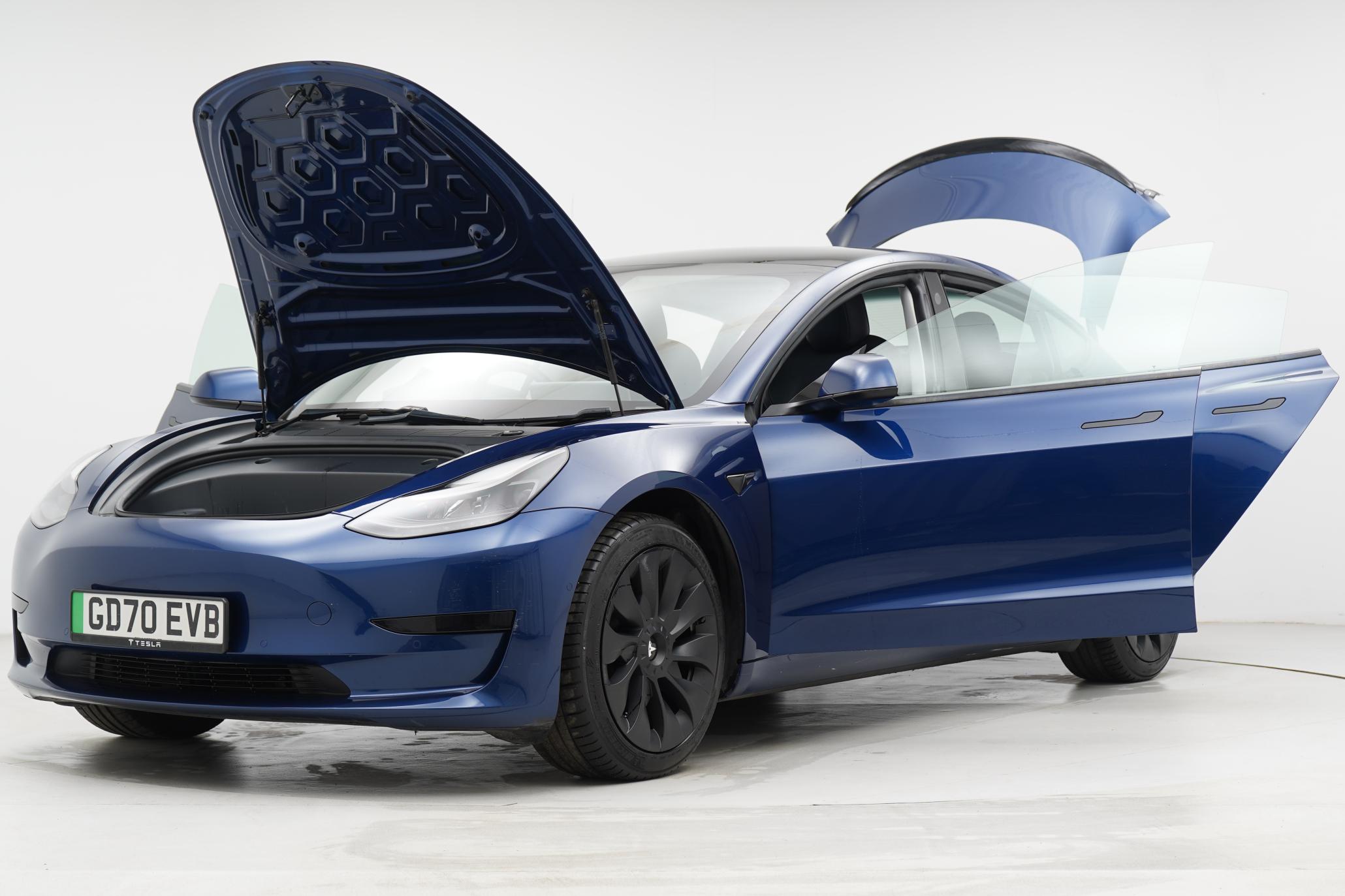 Tesla Model 3 Standard Range Plus Saloon 4dr Electric Auto RWD (241 bhp)