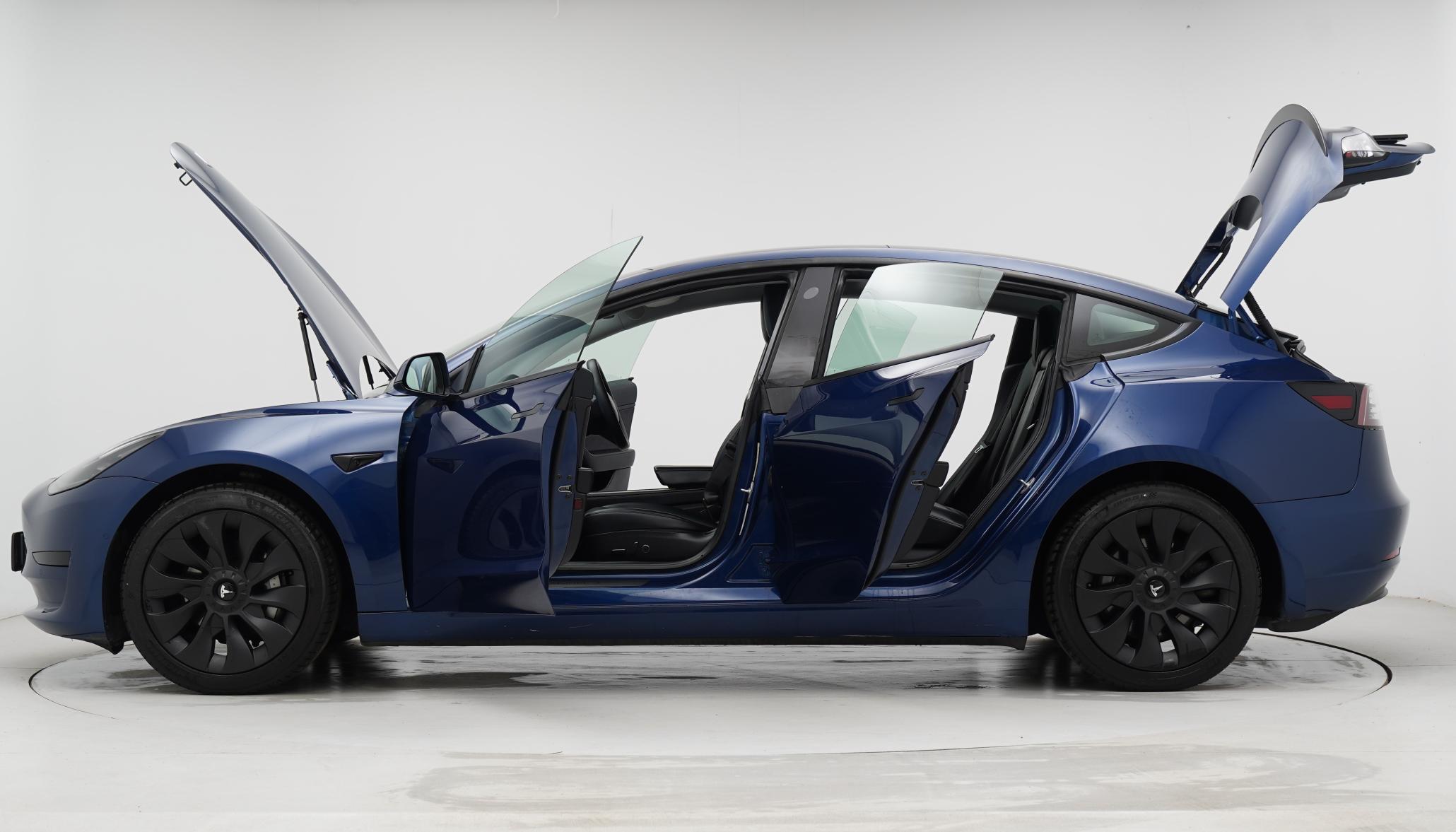 Tesla Model 3 Standard Range Plus Saloon 4dr Electric Auto RWD (241 bhp)