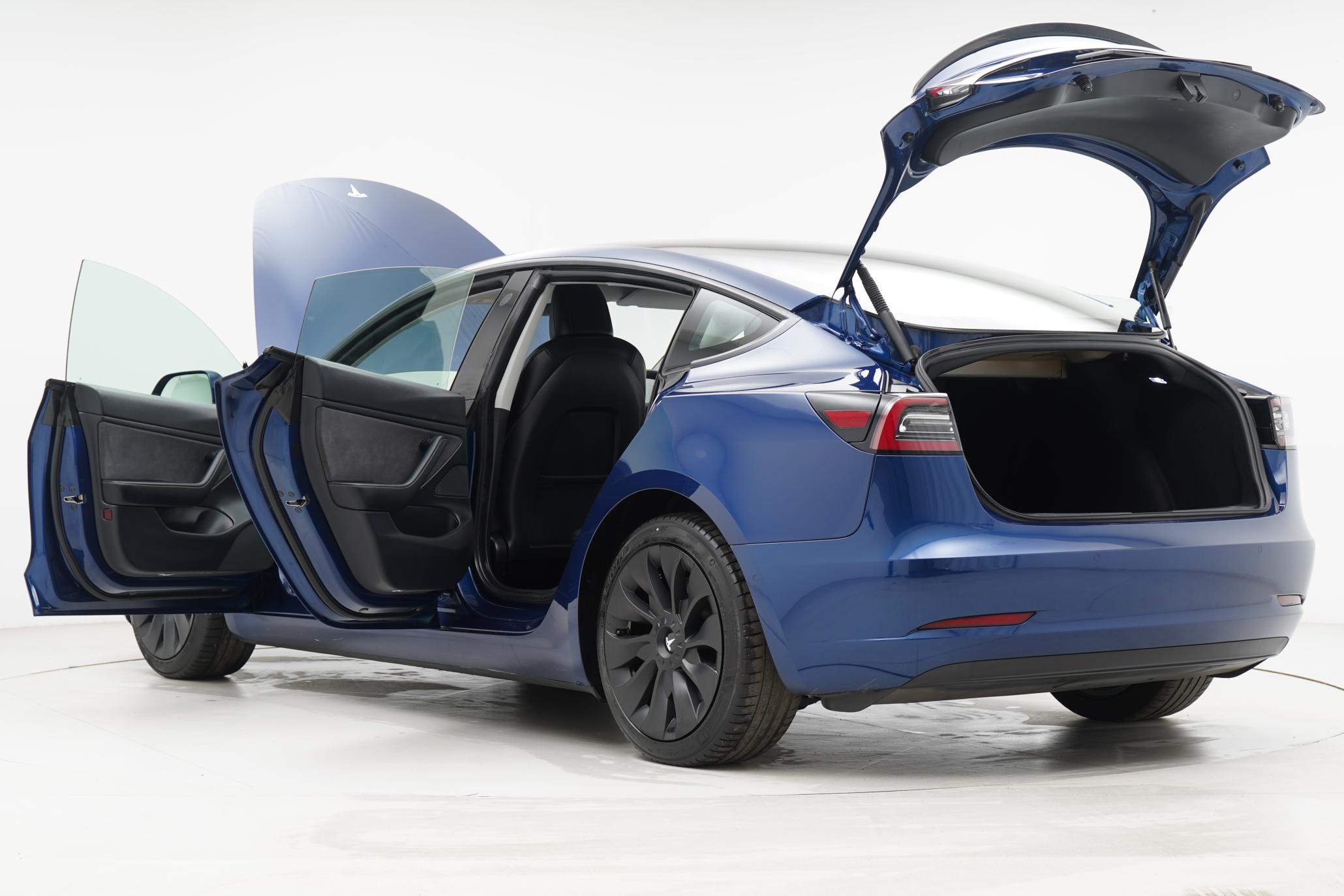 Tesla Model 3 Standard Range Plus Saloon 4dr Electric Auto RWD (241 bhp)