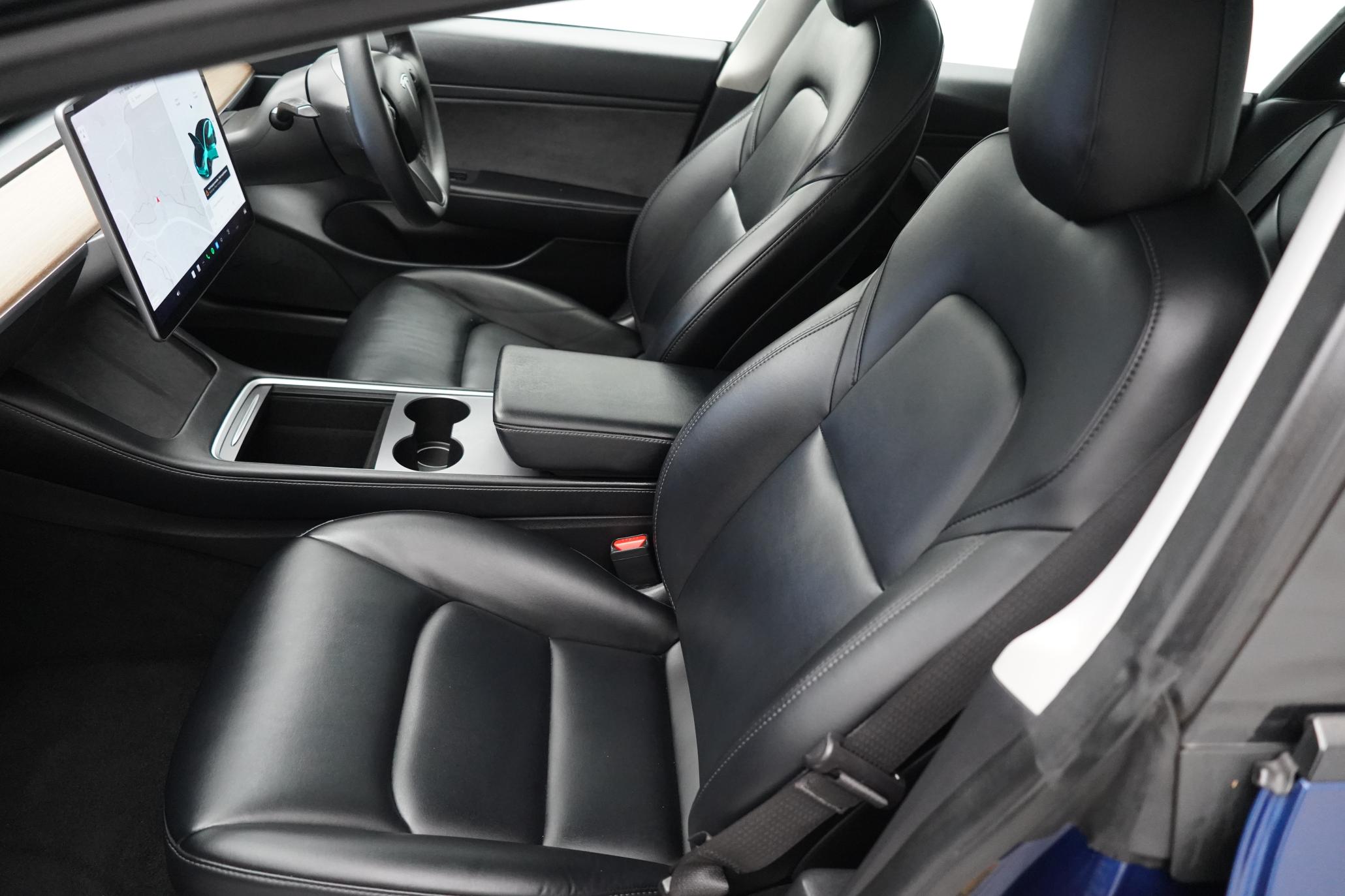 Tesla Model 3 Standard Range Plus Saloon 4dr Electric Auto RWD (241 bhp)