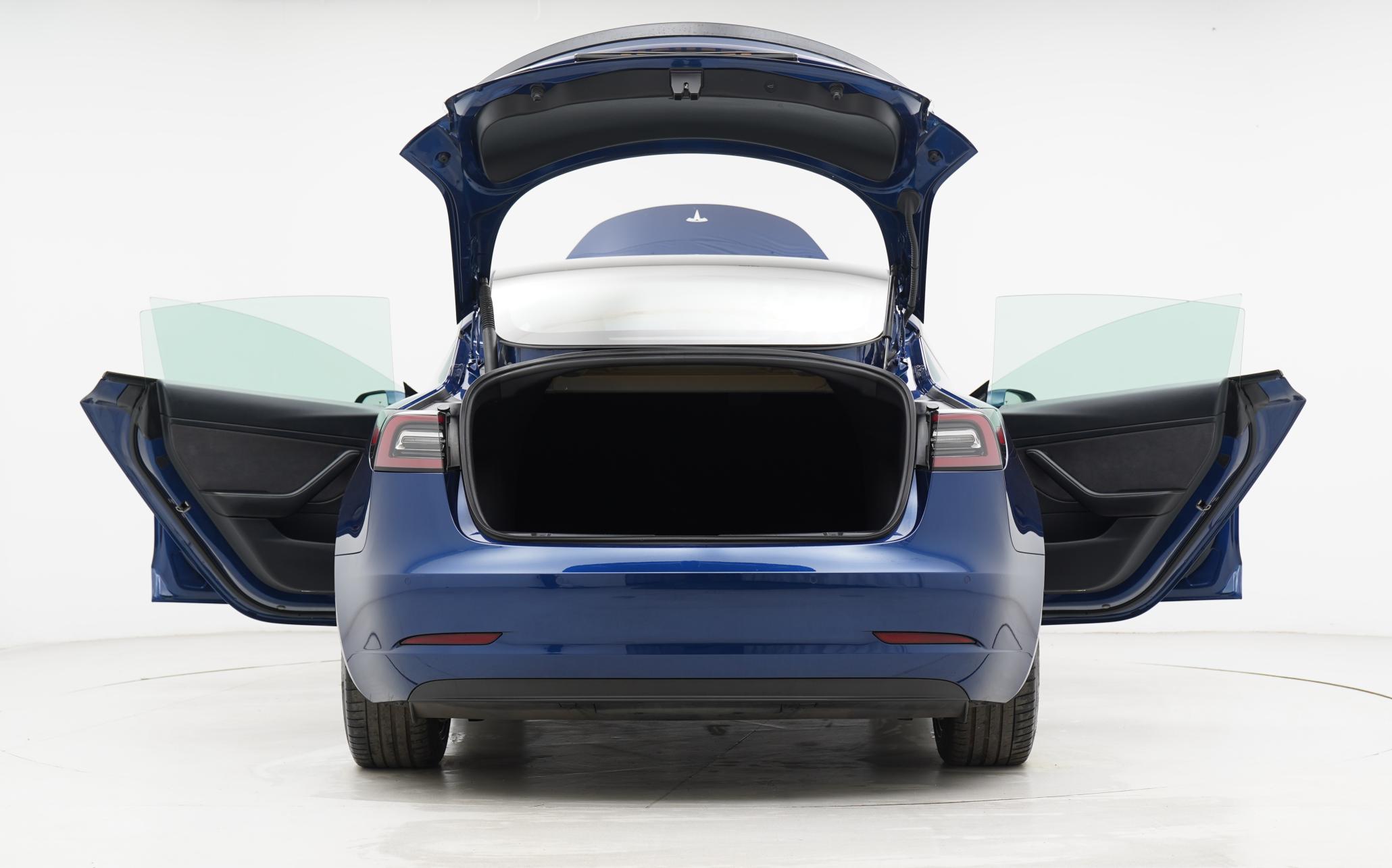 Tesla Model 3 Standard Range Plus Saloon 4dr Electric Auto RWD (241 bhp)