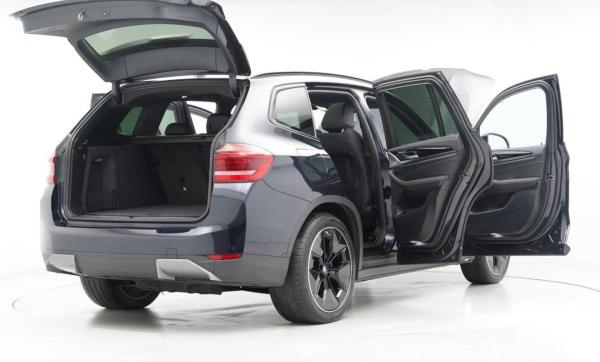 BMW iX3 80kWh Premier Edition SUV 5dr Electric Auto (286 ps)